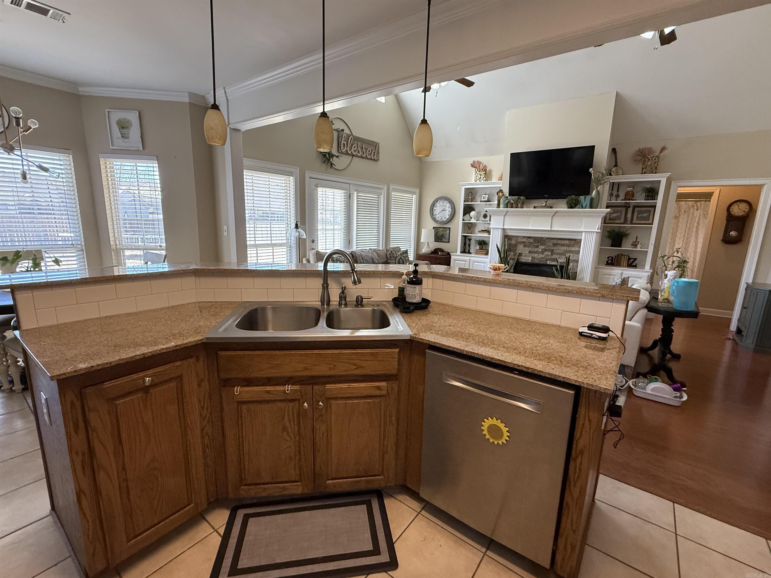 3259  Heritage Farm Drive  Benton, AR