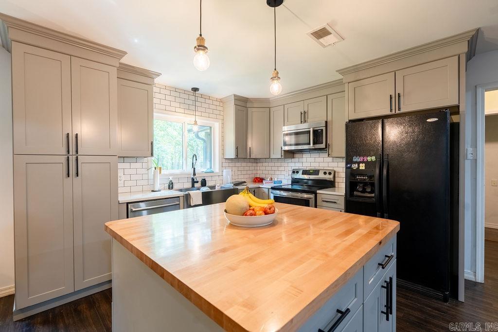 10  Randel  Heber Springs, AR