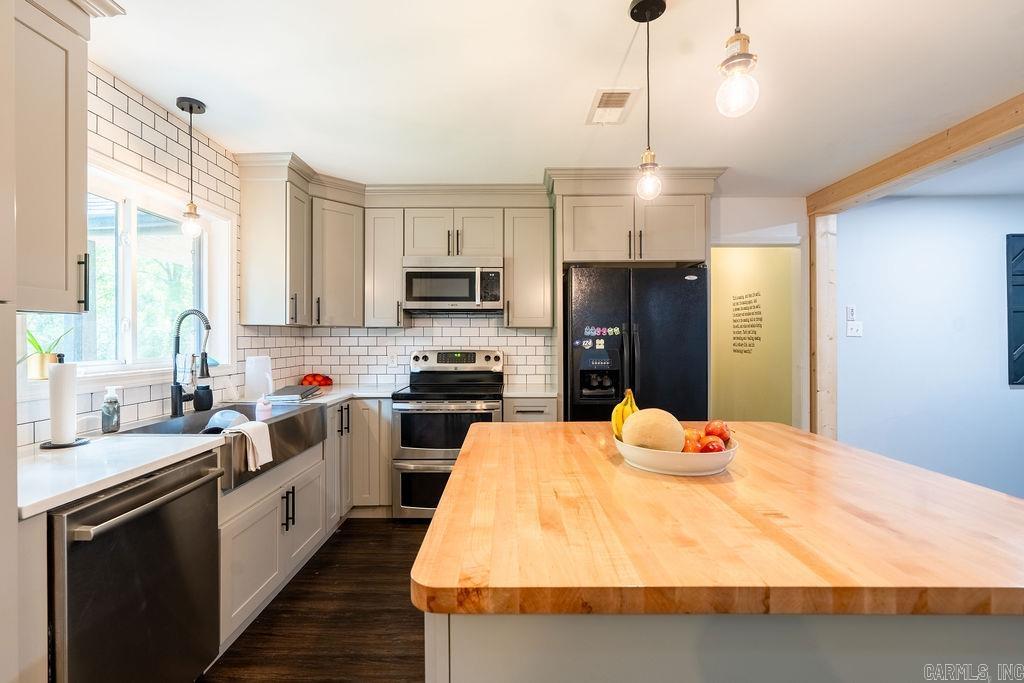 10  Randel  Heber Springs, AR