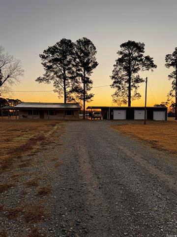 363 N Hwy 8  Warren, AR