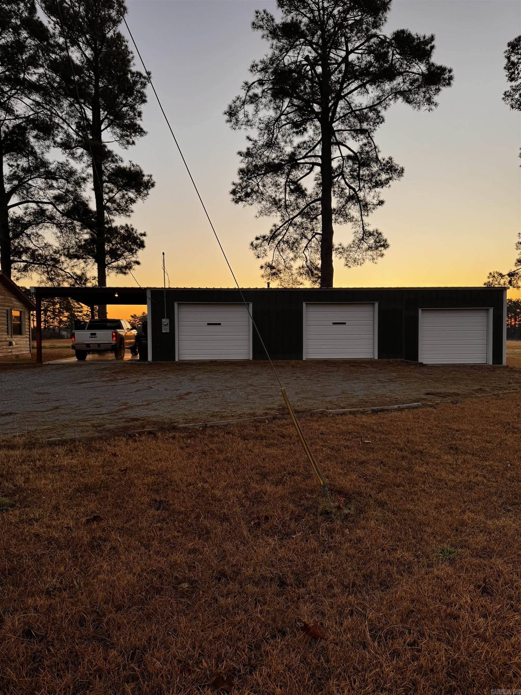 363 N Hwy 8  Warren, AR