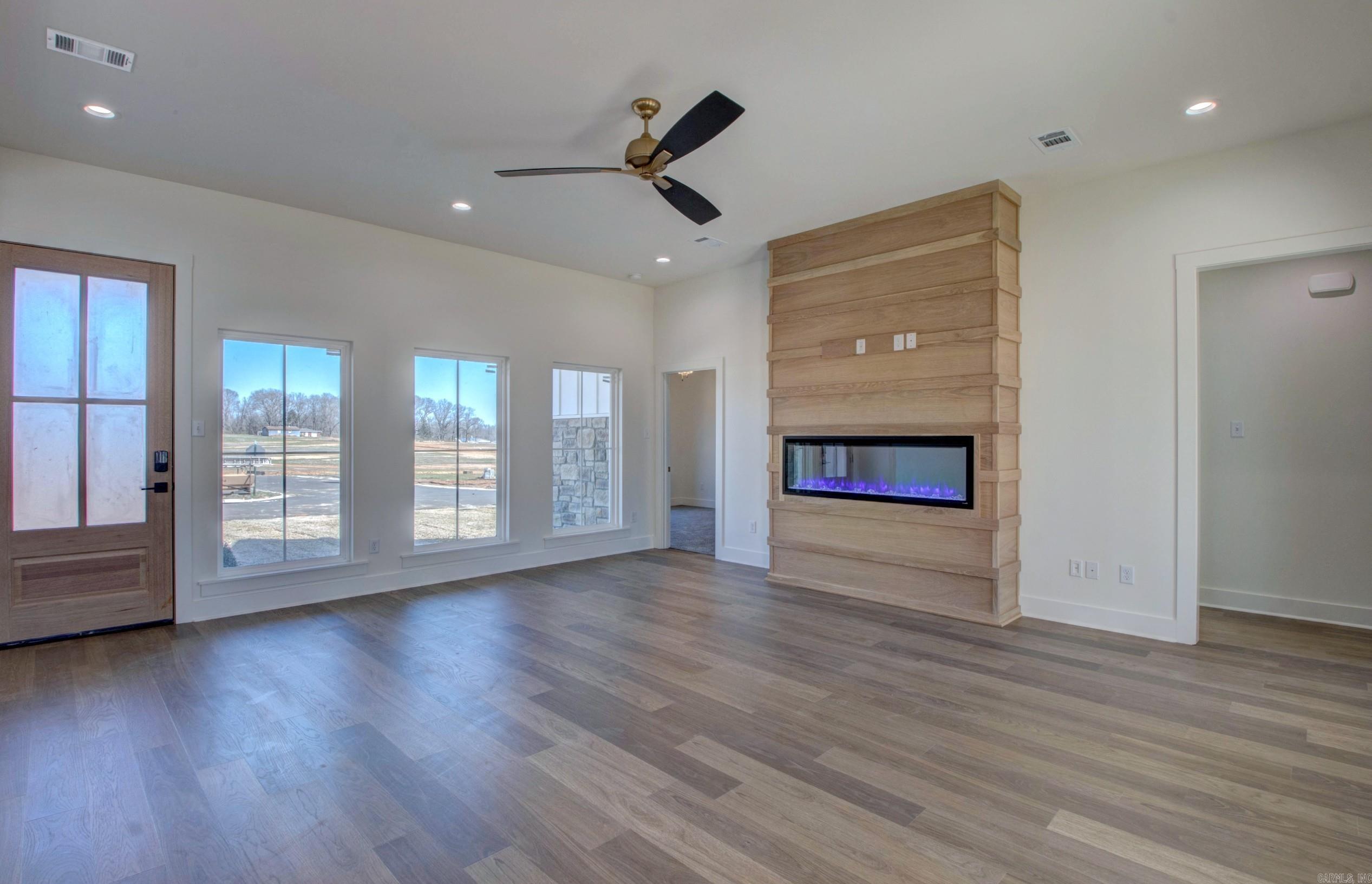 17  Calvados Ct  Cabot, AR