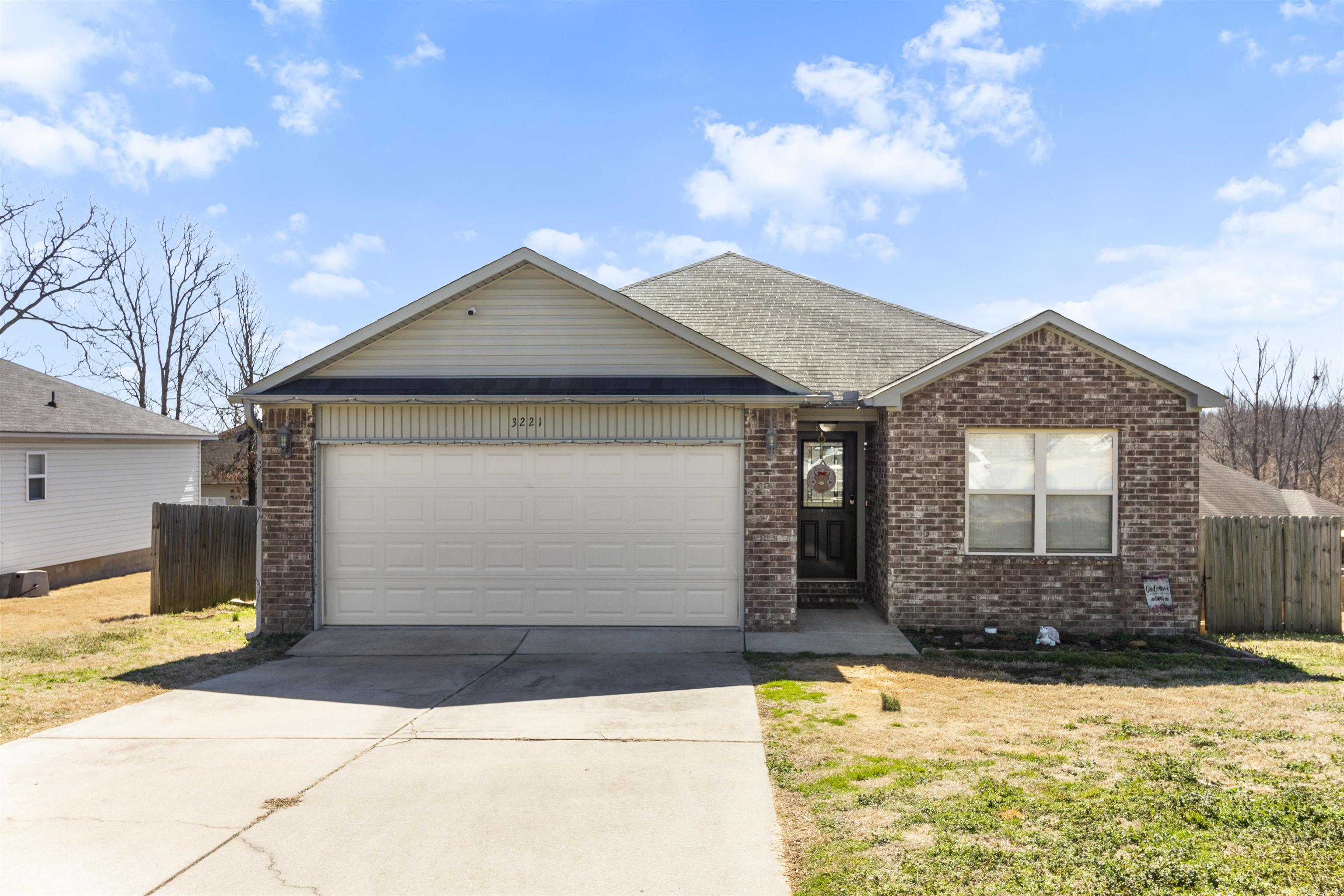 3221 Miracle Heights Cove