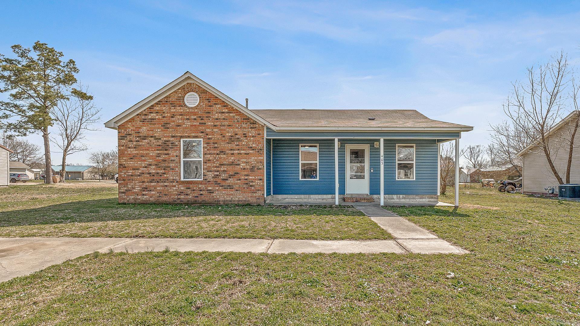 403  Jones  Harrisburg, AR