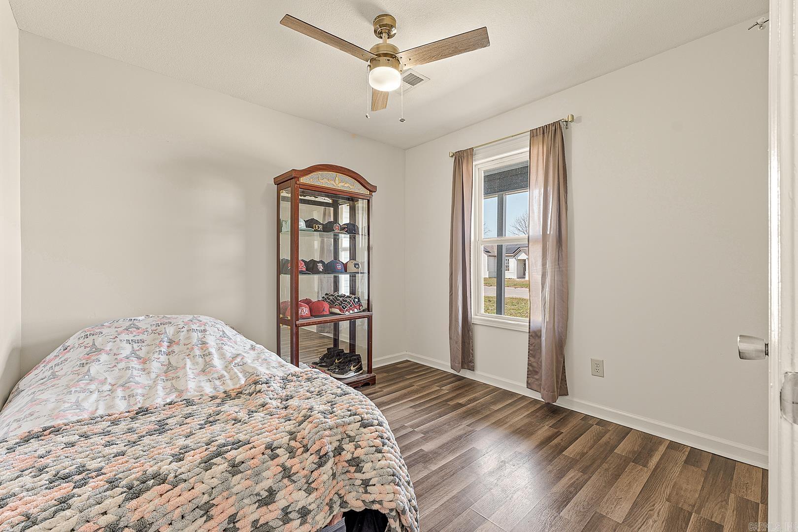 403  Jones  Harrisburg, AR