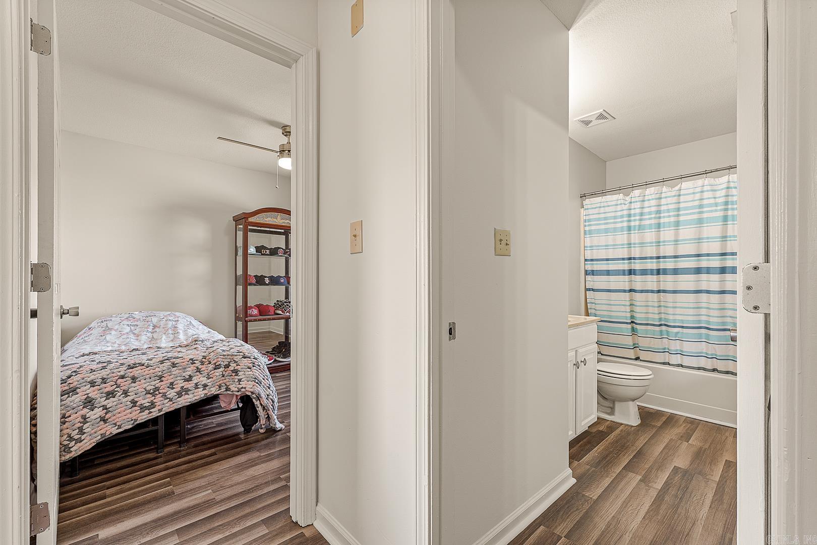 403  Jones  Harrisburg, AR