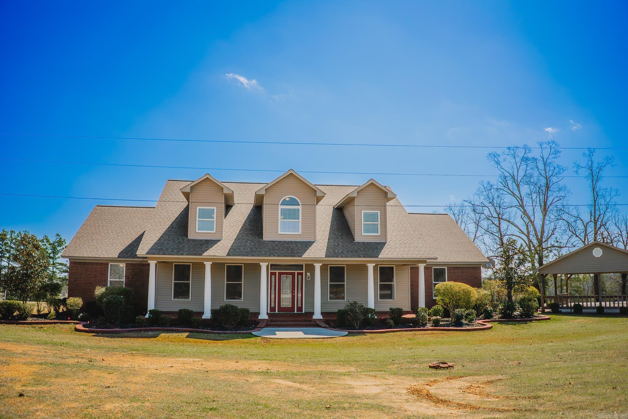 588 Old Highway 13