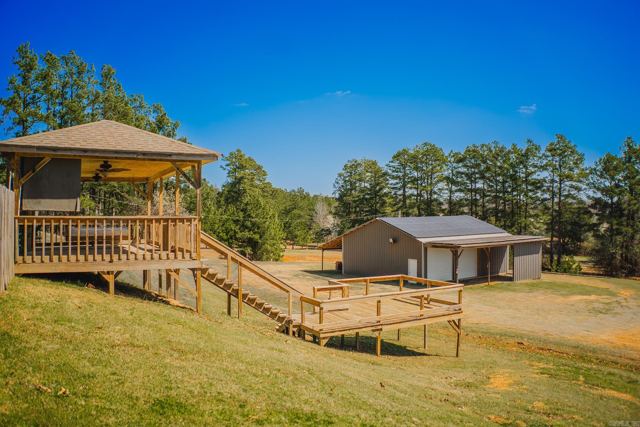 588  Old Highway 13  Monticello, AR