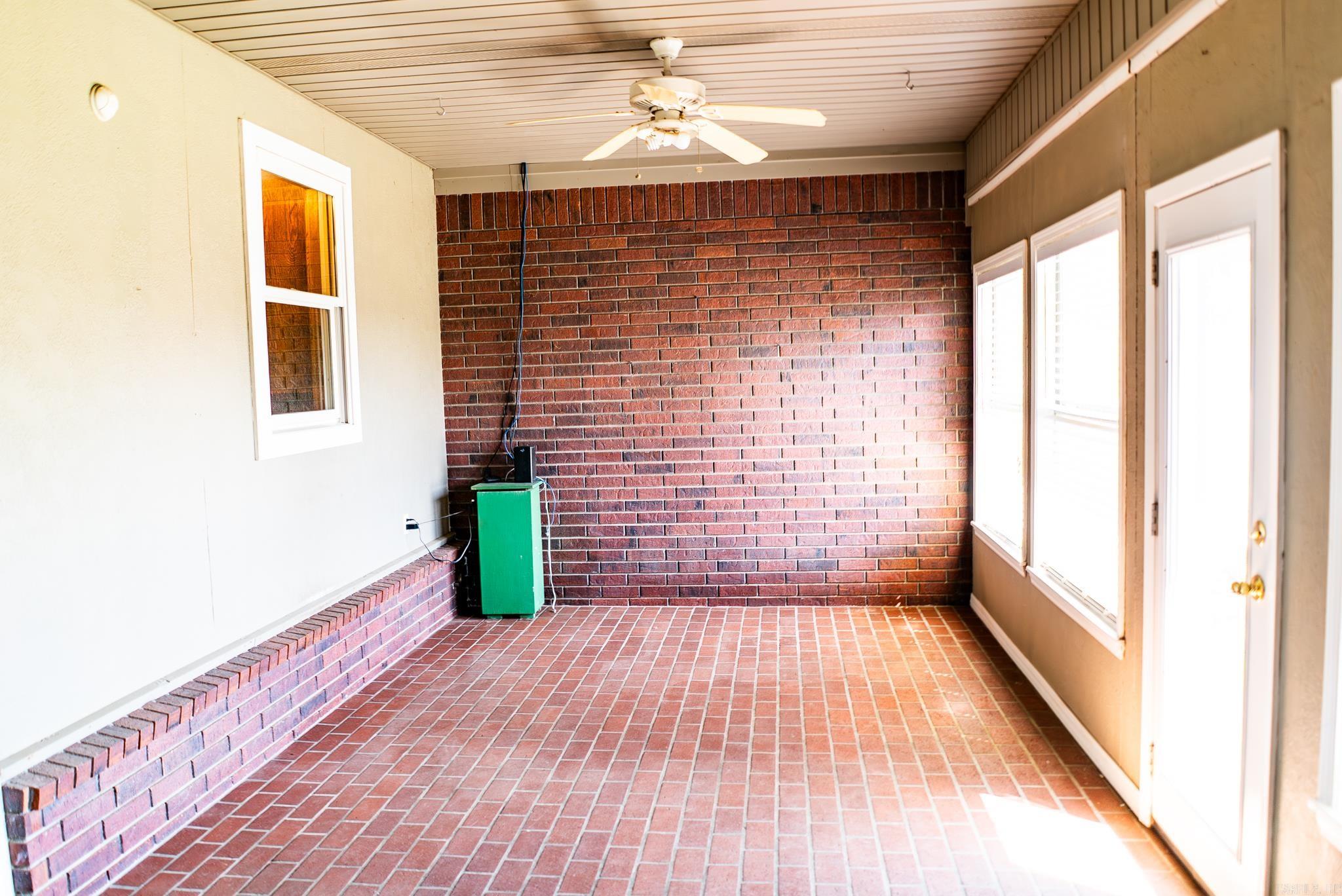 588  Old Highway 13  Monticello, AR
