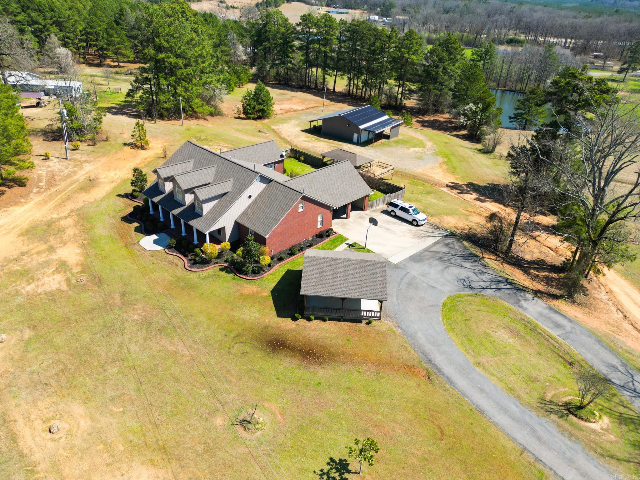 588  Old Highway 13  Monticello, AR