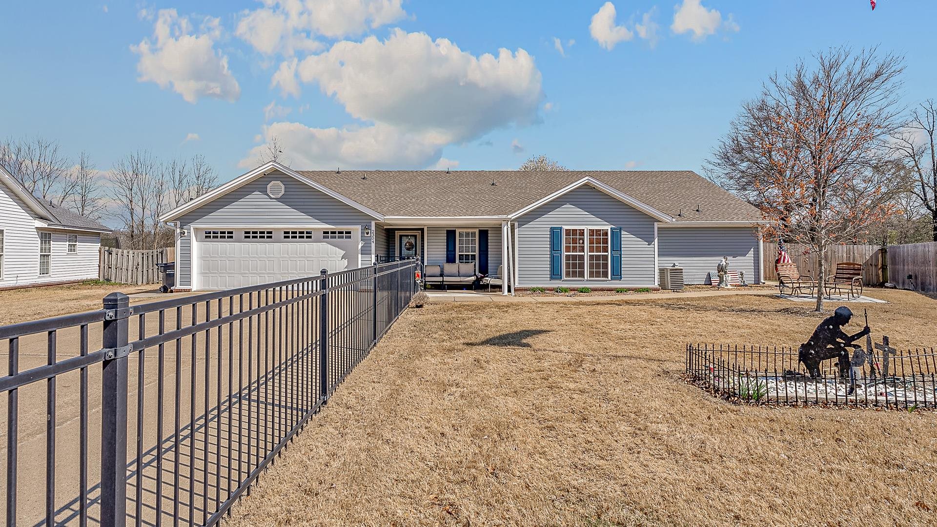 2304  Chastain Dr  Jonesboro, AR