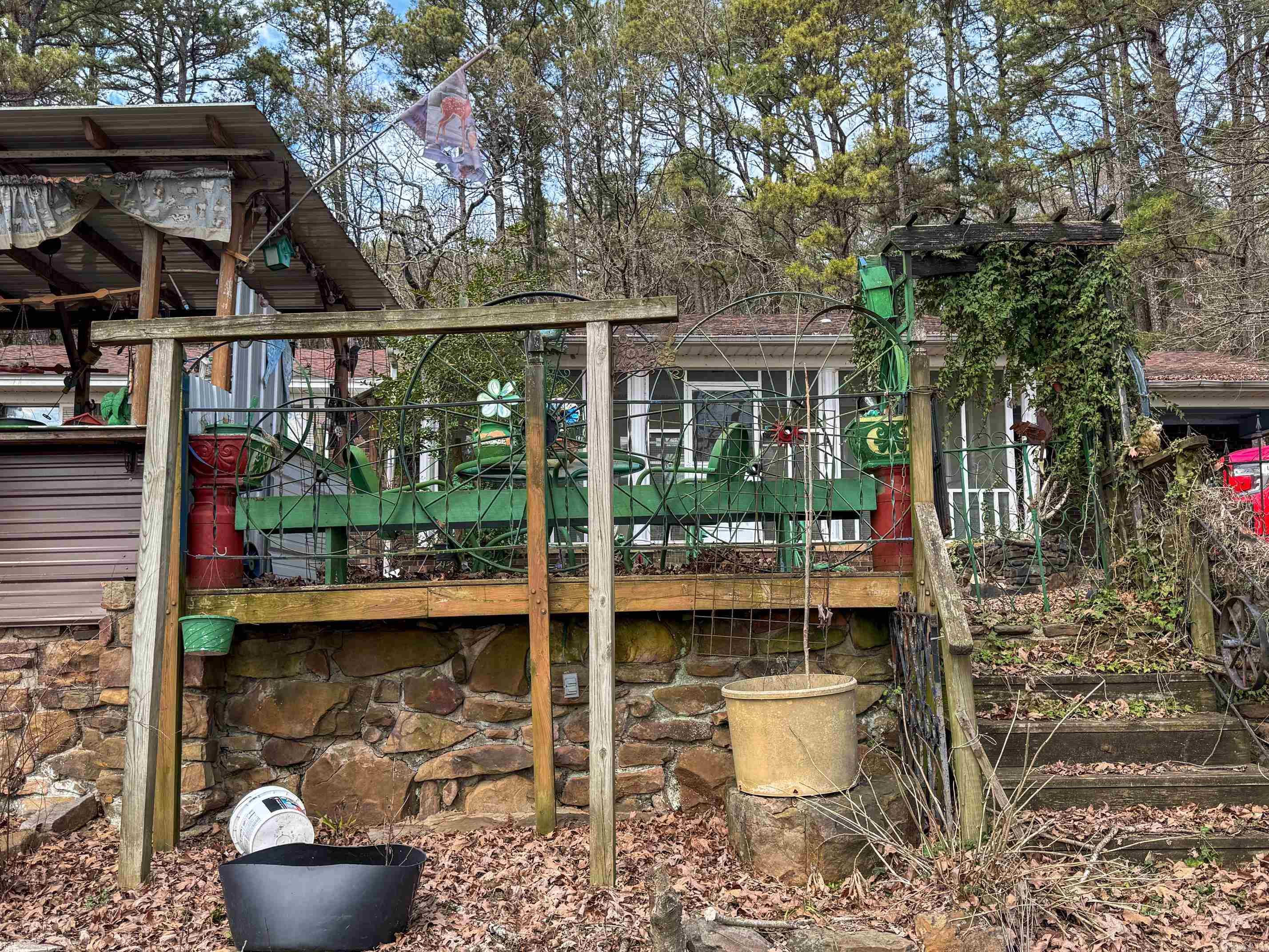 2482  County Road 3451  Clarksville, AR