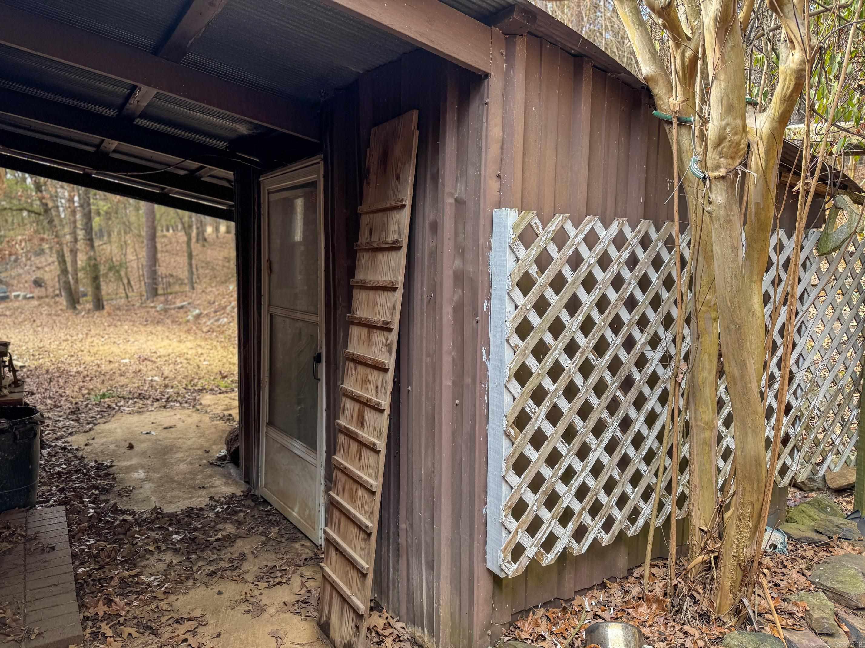 2482  County Road 3451  Clarksville, AR