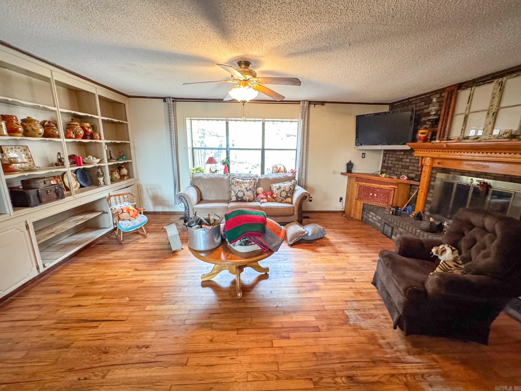 2482  County Road 3451  Clarksville, AR