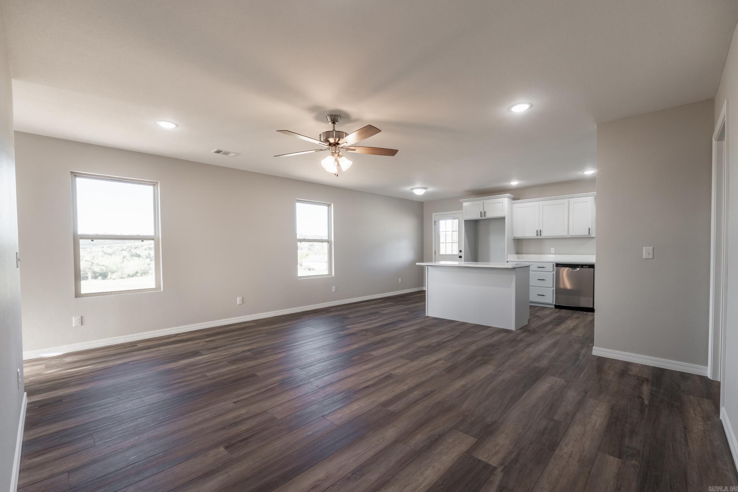 54  PR 3534  Clarksville, AR