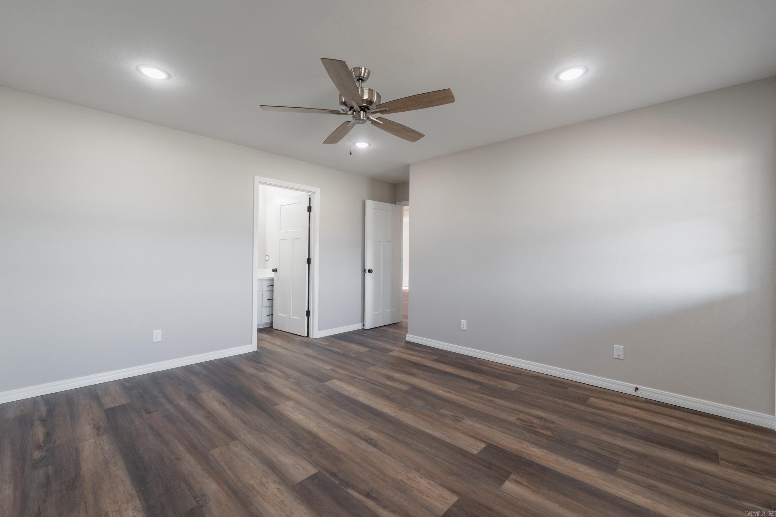 54  PR 3534  Clarksville, AR