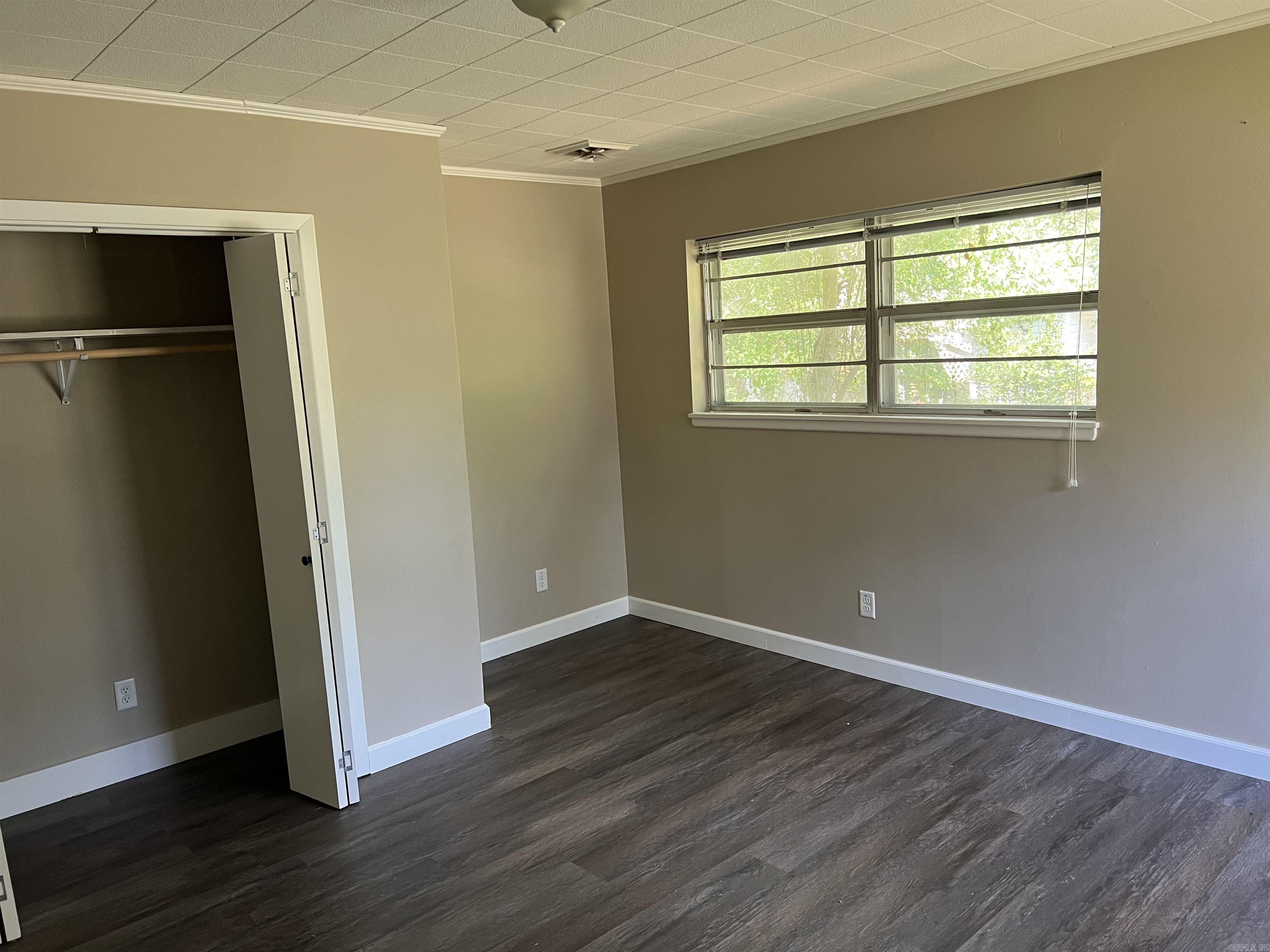 1565  Pine Manor  Arkadelphia, AR