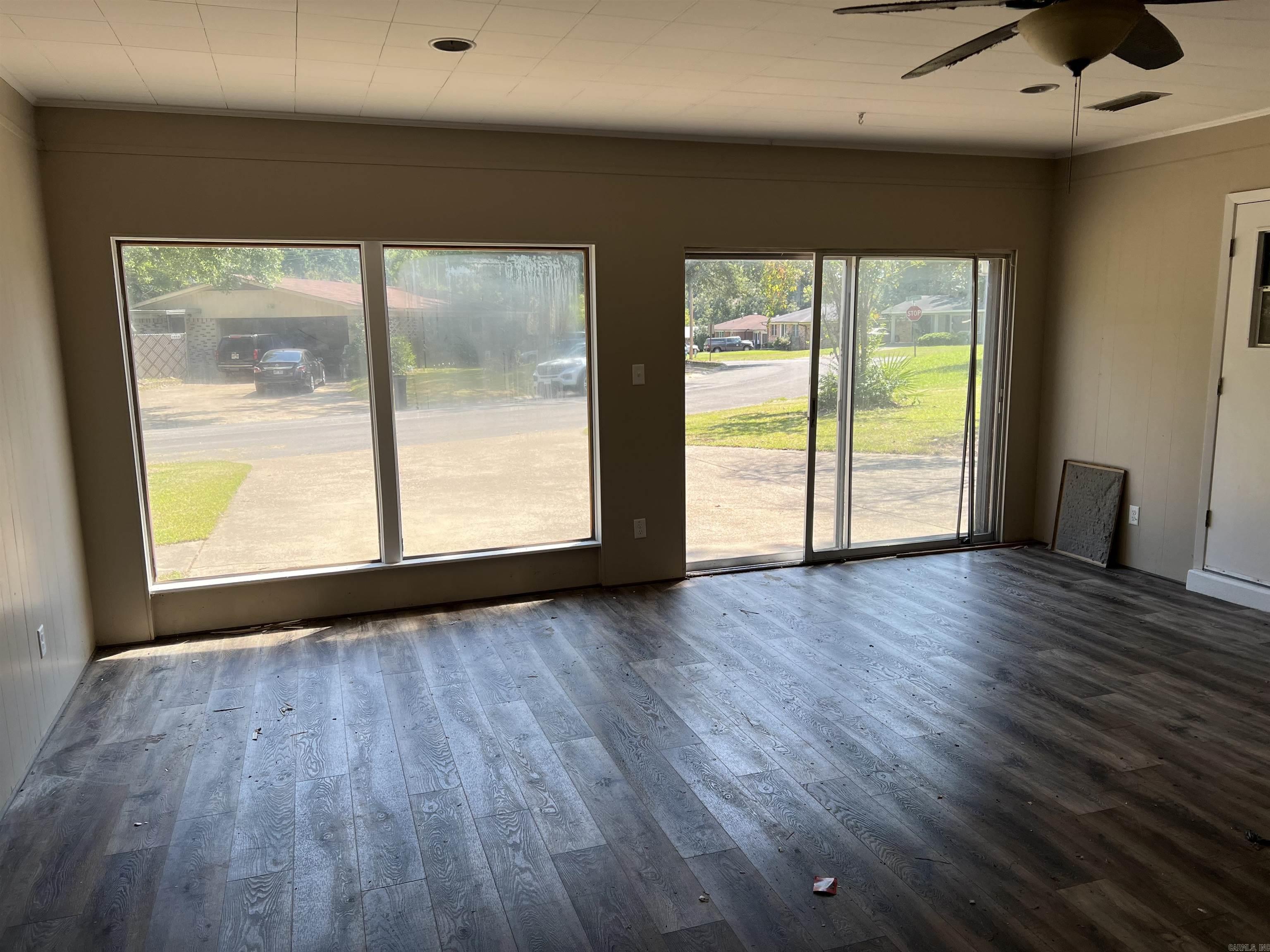 1565  Pine Manor  Arkadelphia, AR