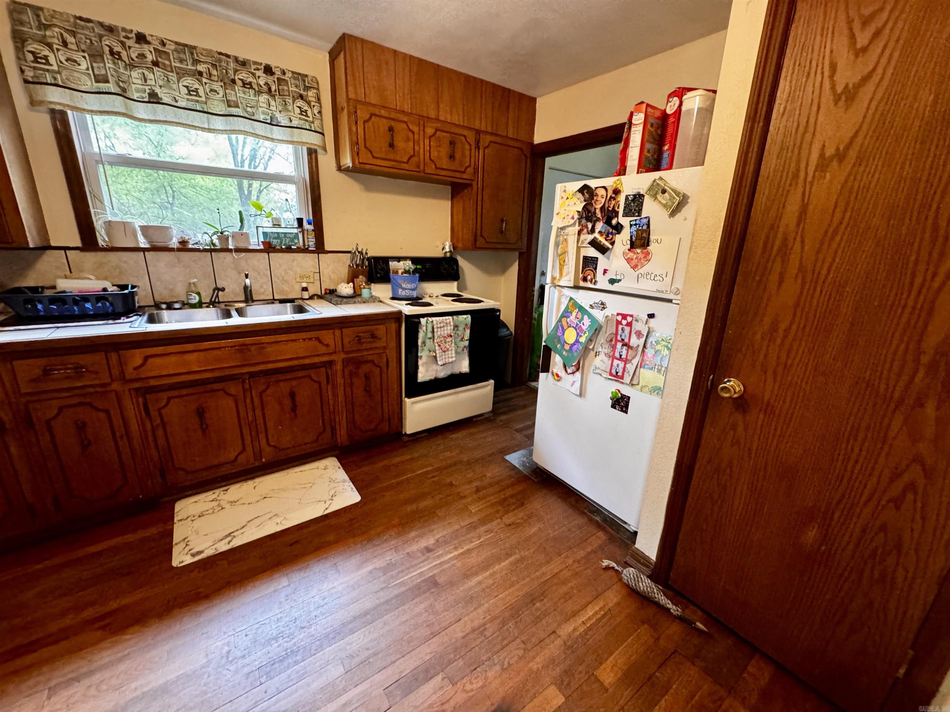 1530  Pearcy  Pearcy, AR