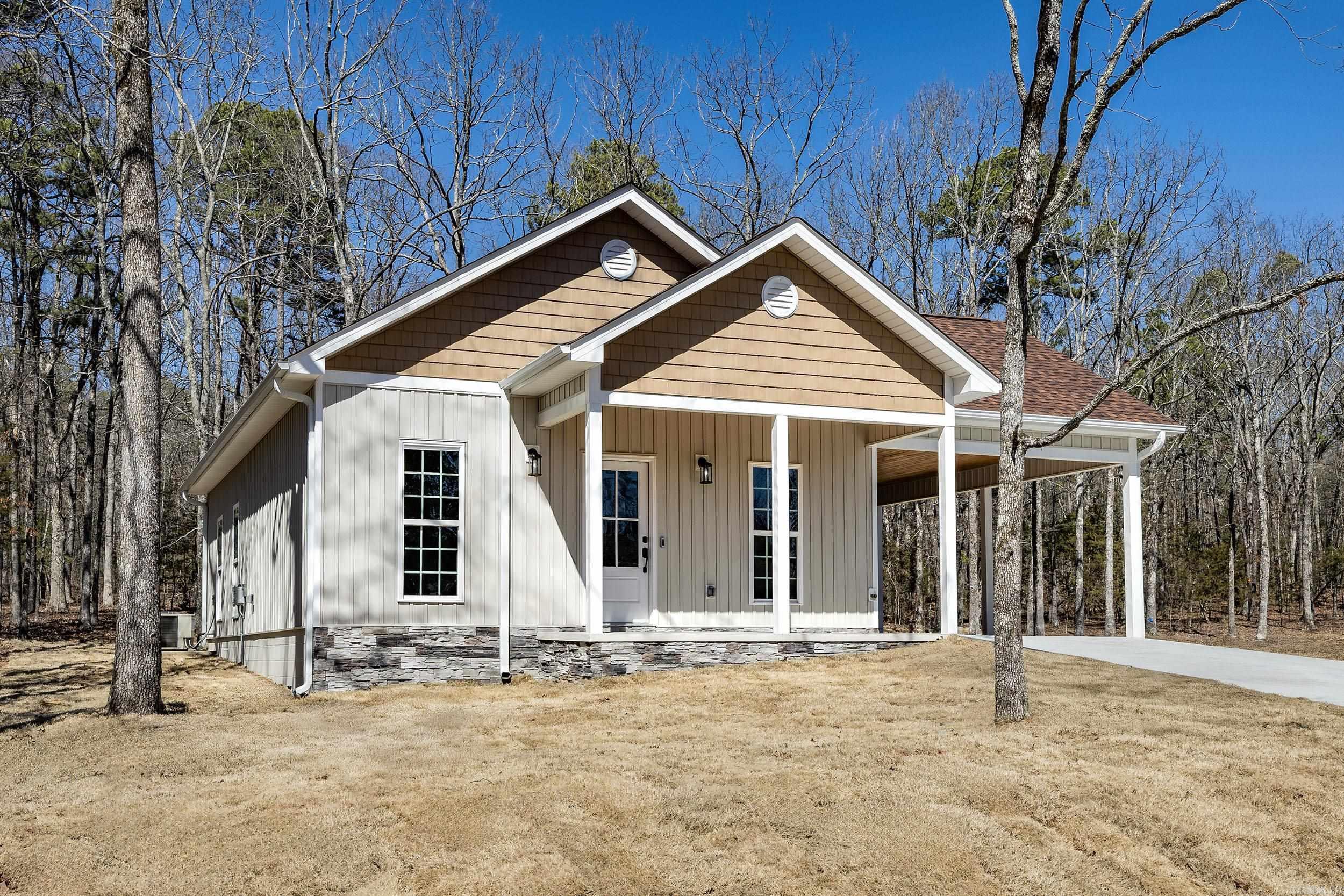 170 E Blue Ridge  Fairfield Bay, AR
