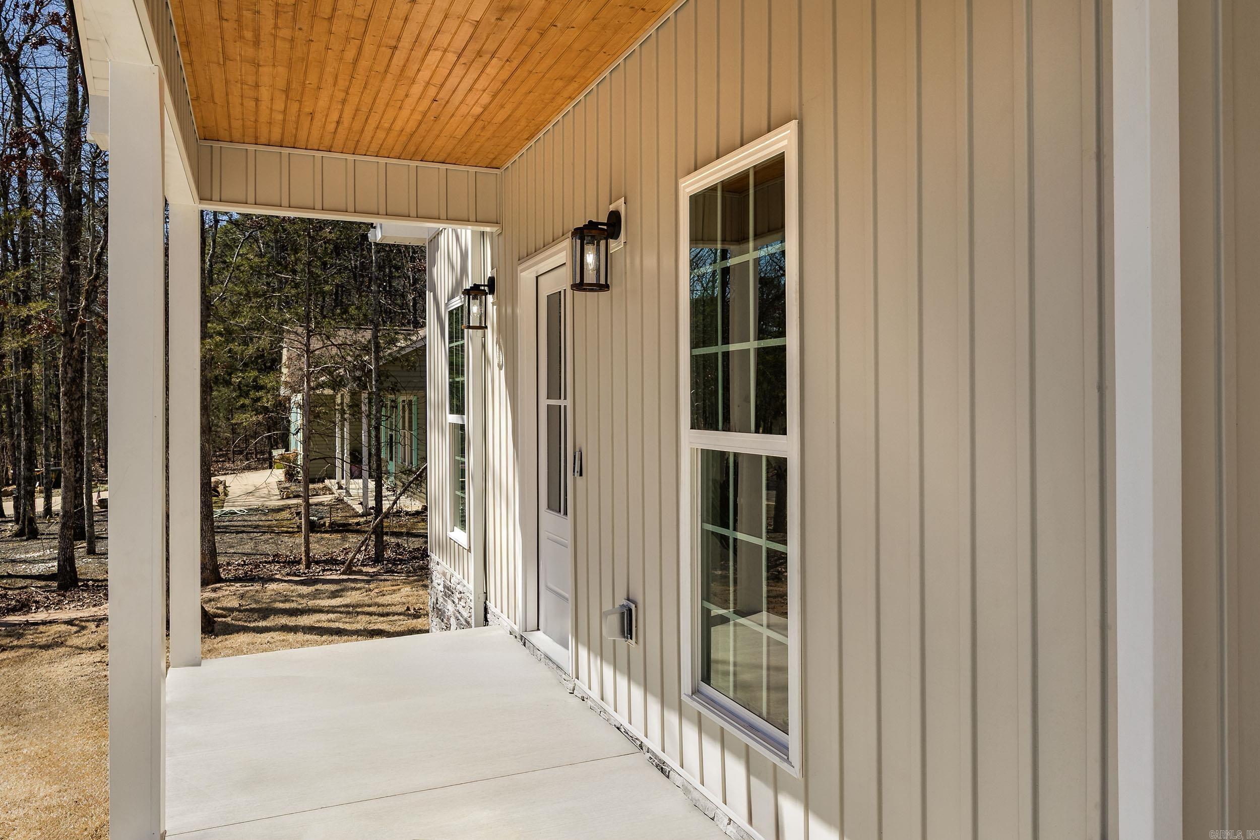 170 E Blue Ridge  Fairfield Bay, AR