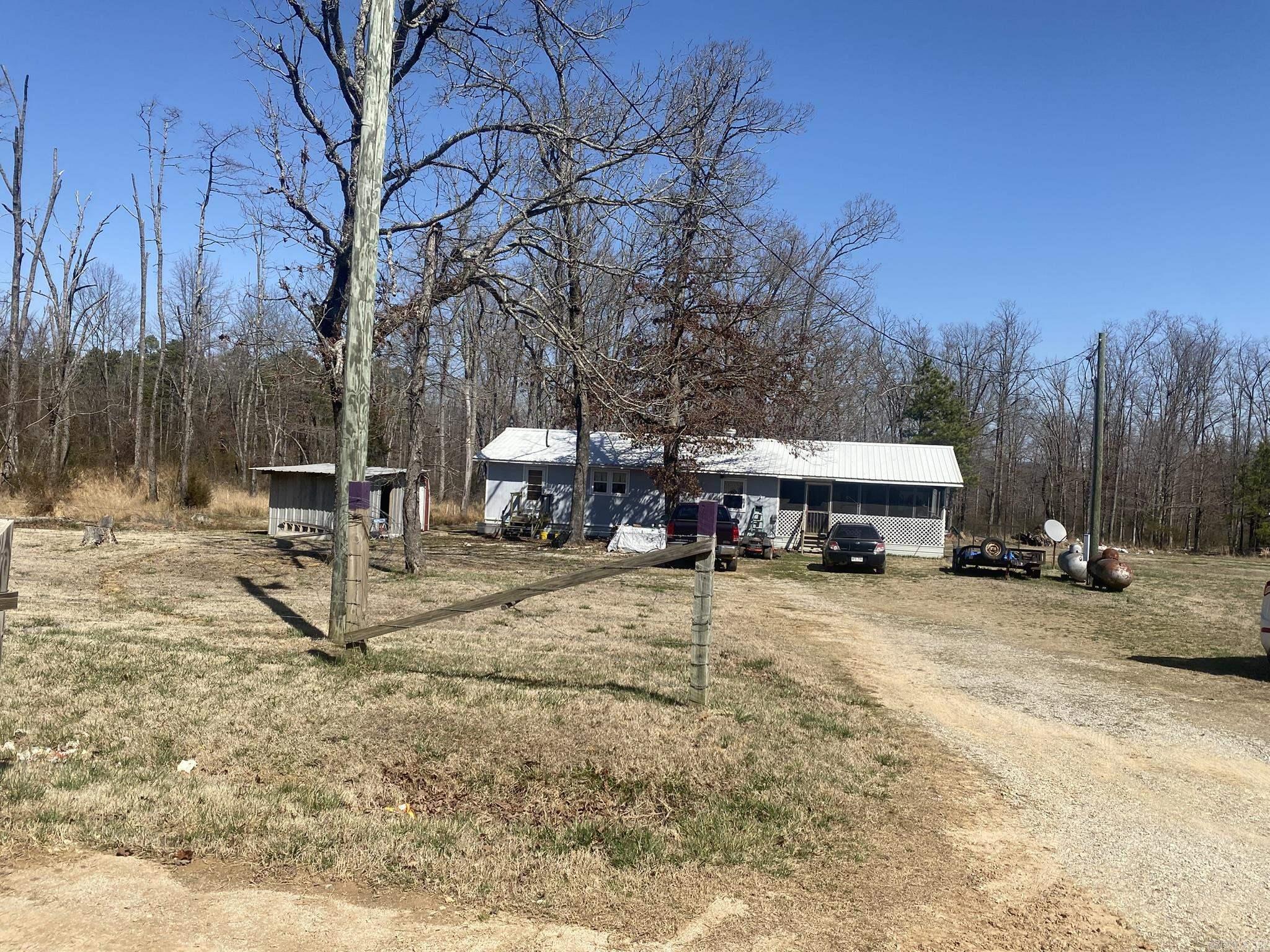 660  Prince  Mountain View, AR