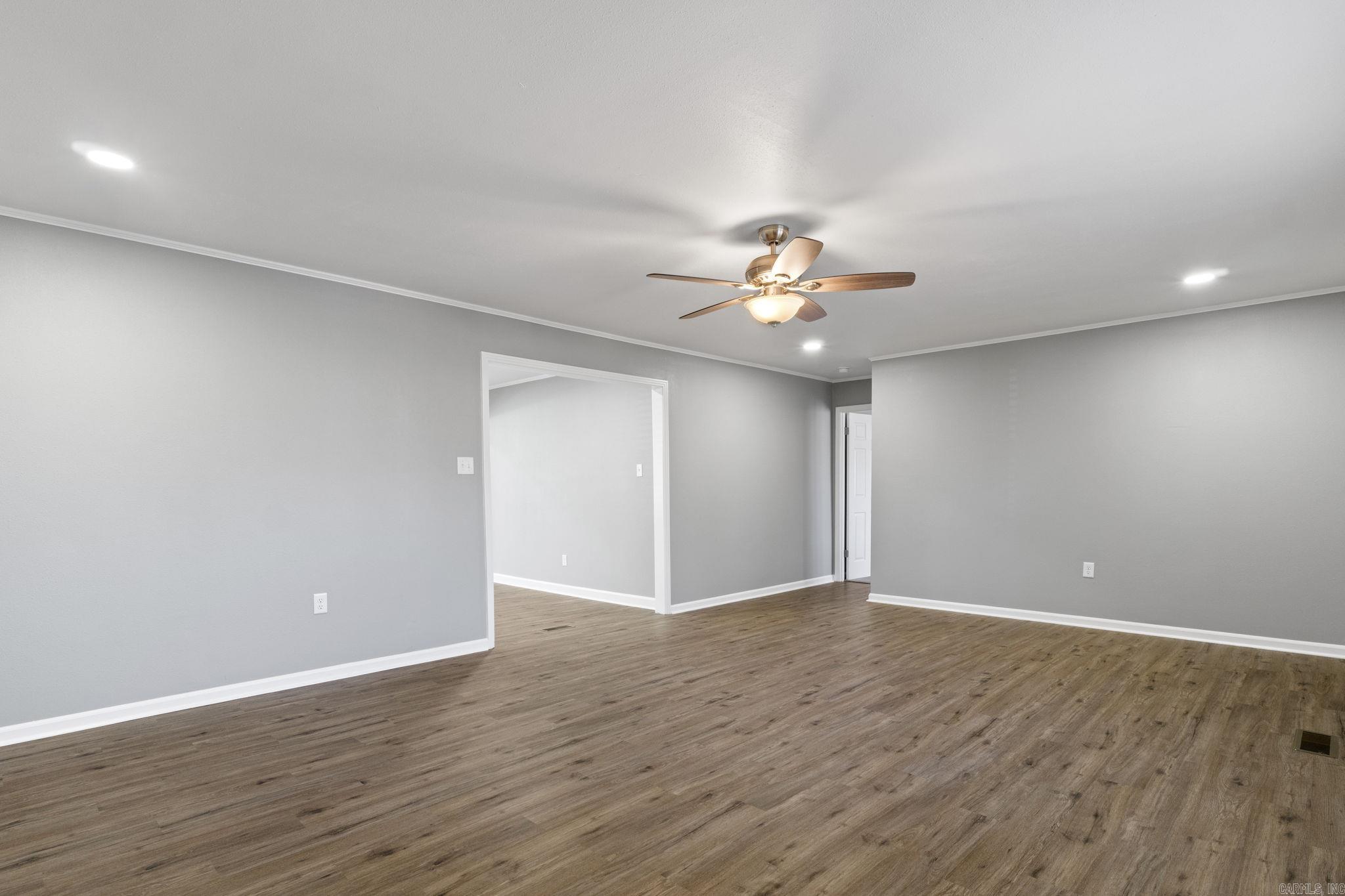 918 Crestwood Drive Benton, AR 72015
