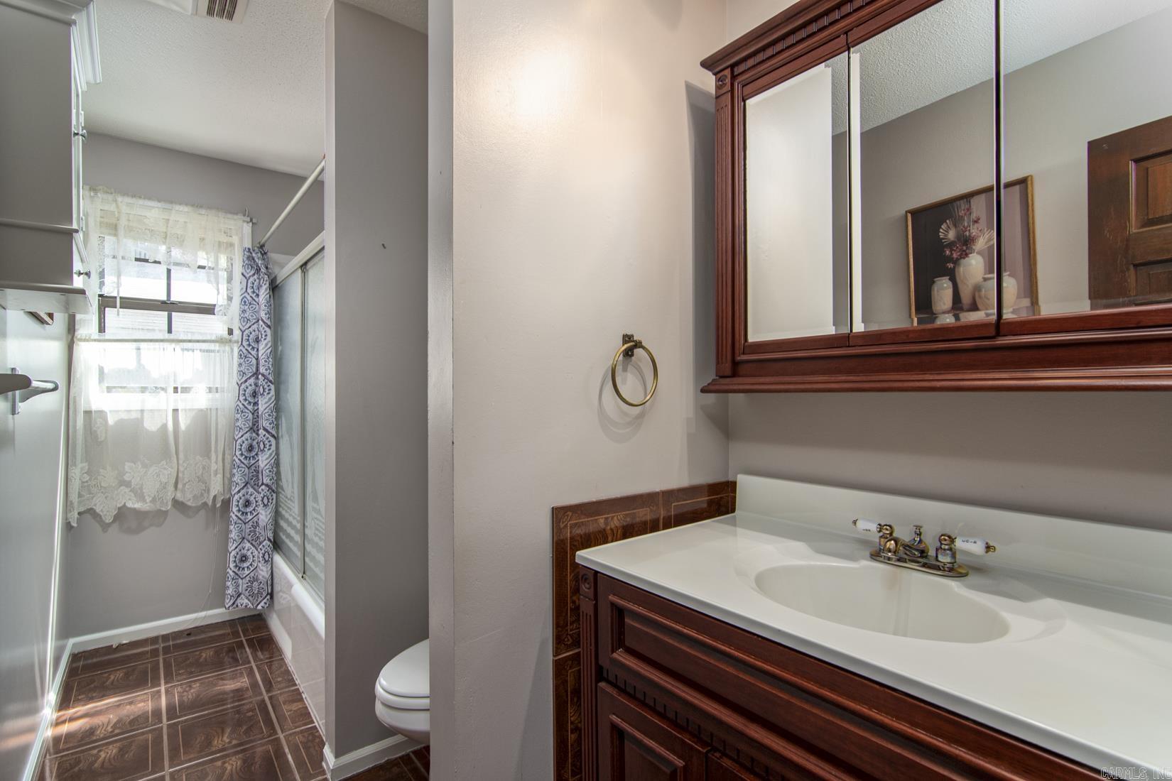 5618  Pecan Lake Road  Little Rock, AR