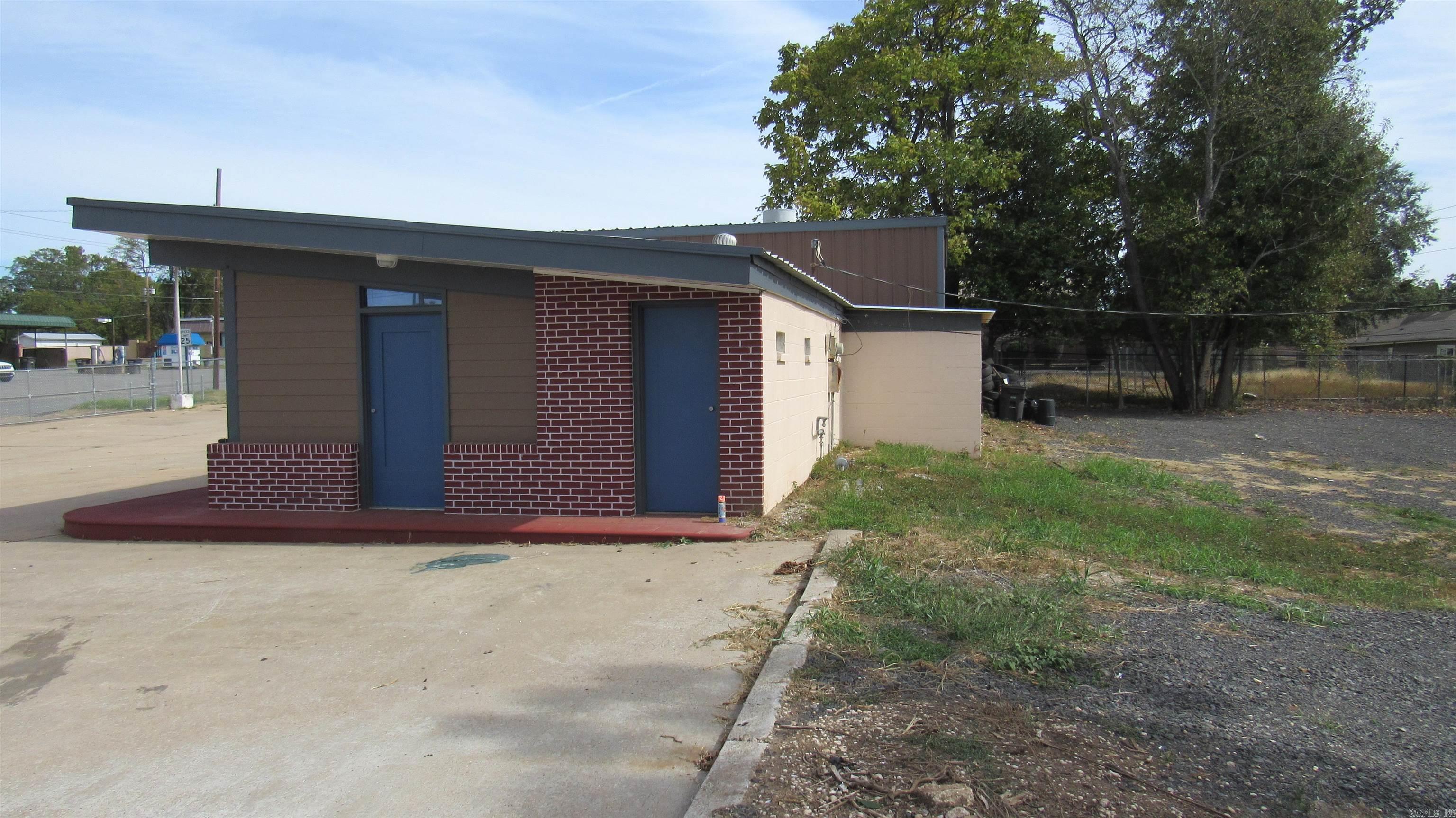 417 W Main  Jacksonville, AR