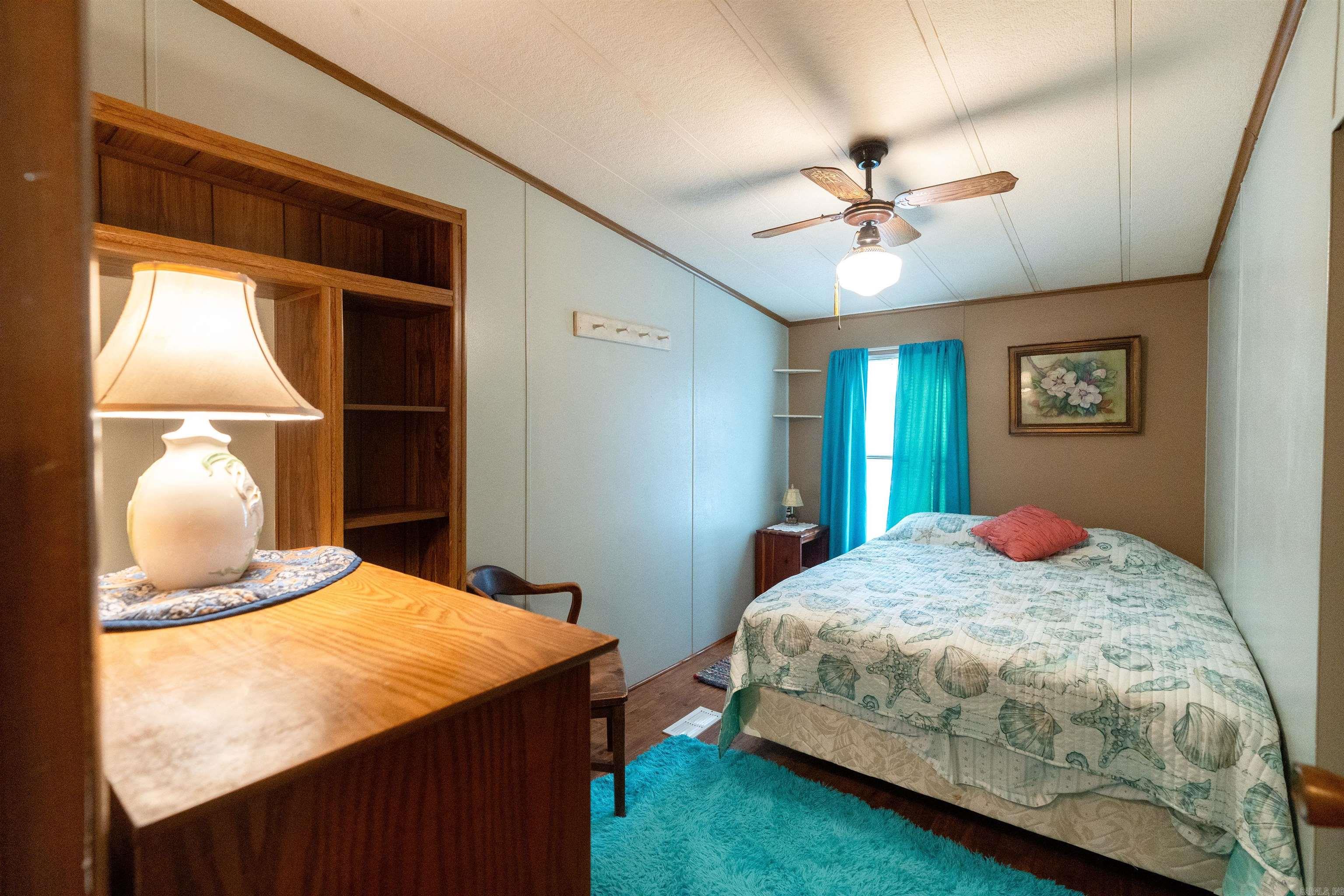 3432 N Heber Springs 3430 Tumbling Shoals, AR