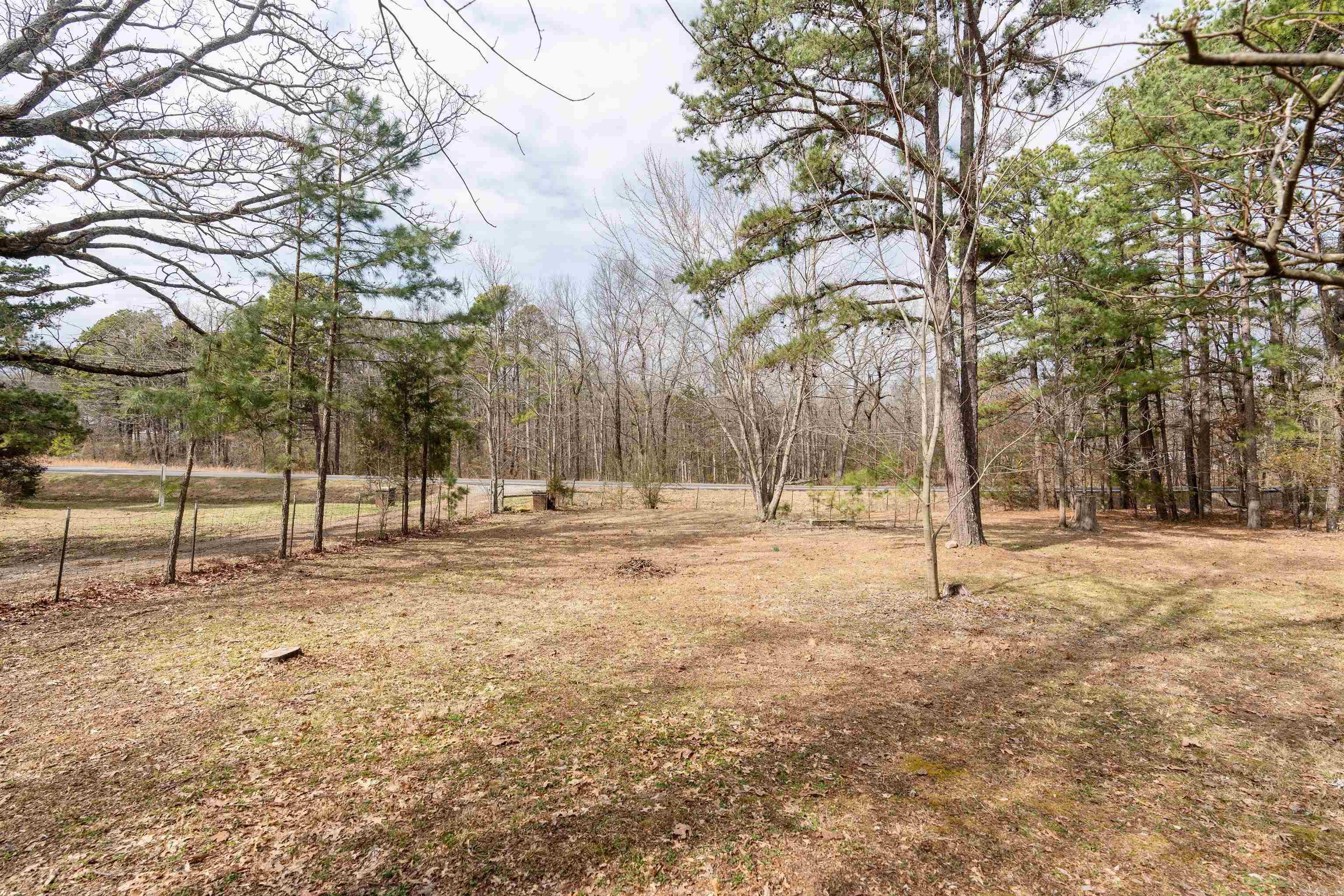 3432 N Heber Springs 3430 Tumbling Shoals, AR