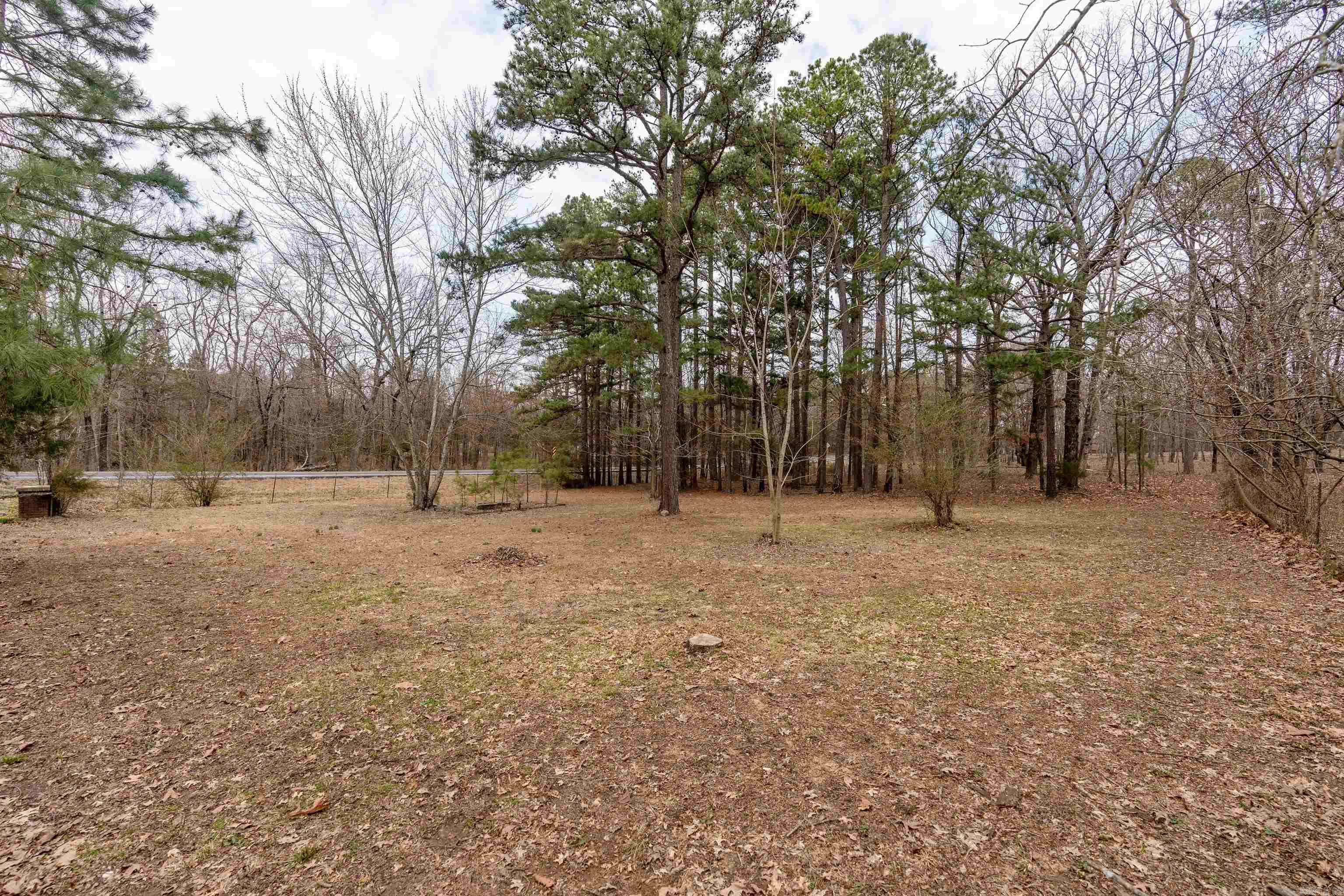 3432 N Heber Springs 3430 Tumbling Shoals, AR