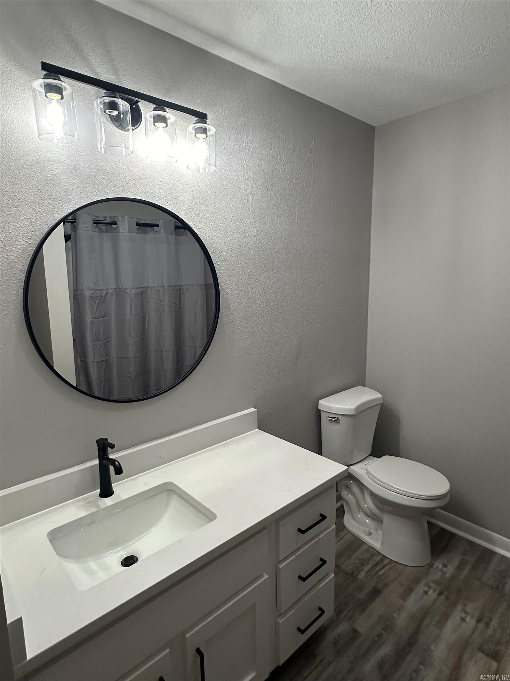 100  Bayou Point  Hot Springs, AR