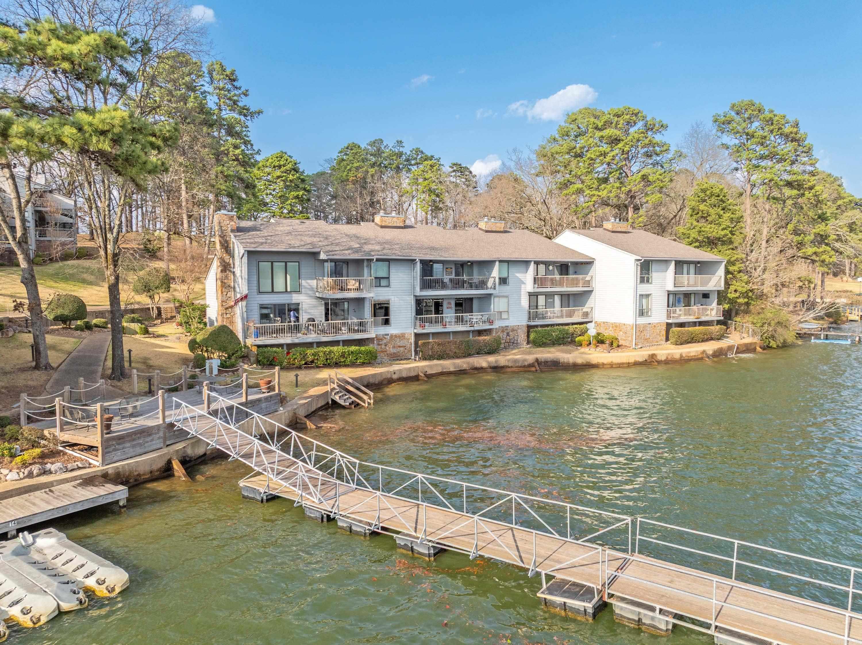 304 Lookout Point Hot Springs, AR 71913
