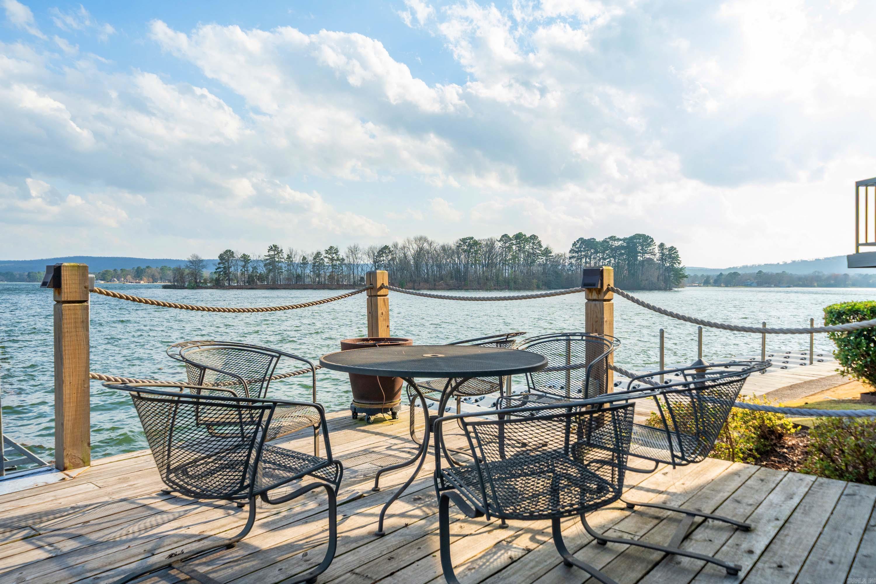 304 Lookout Point Hot Springs, AR 71913