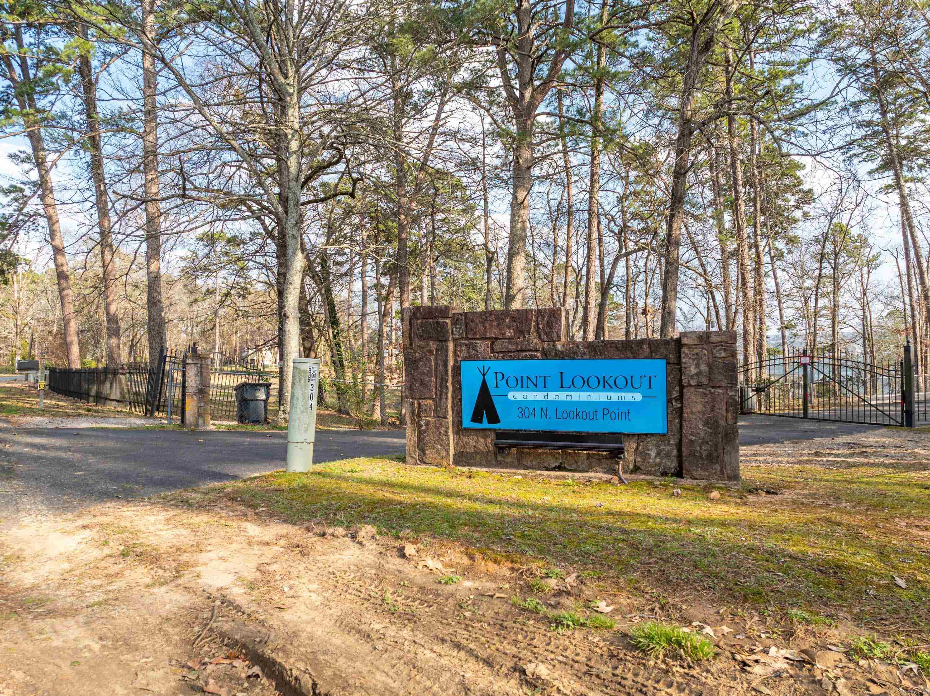304 Lookout Point Hot Springs, AR 71913