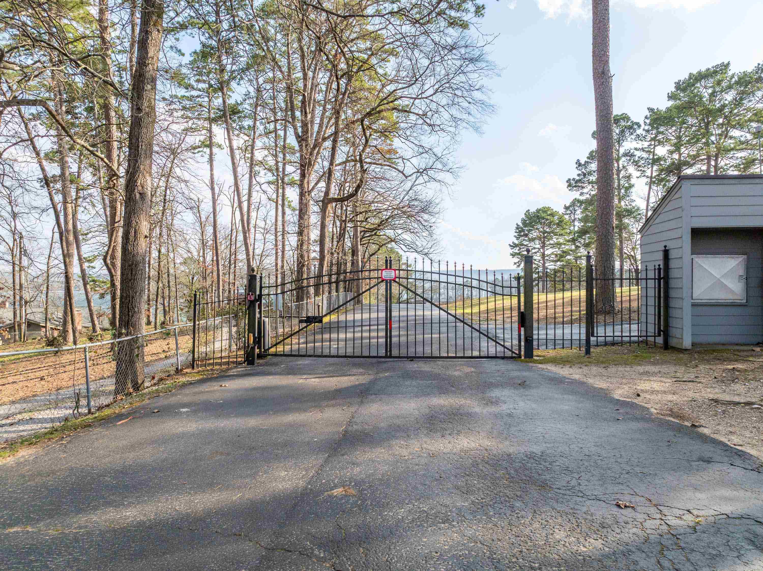304 Lookout Point Hot Springs, AR 71913