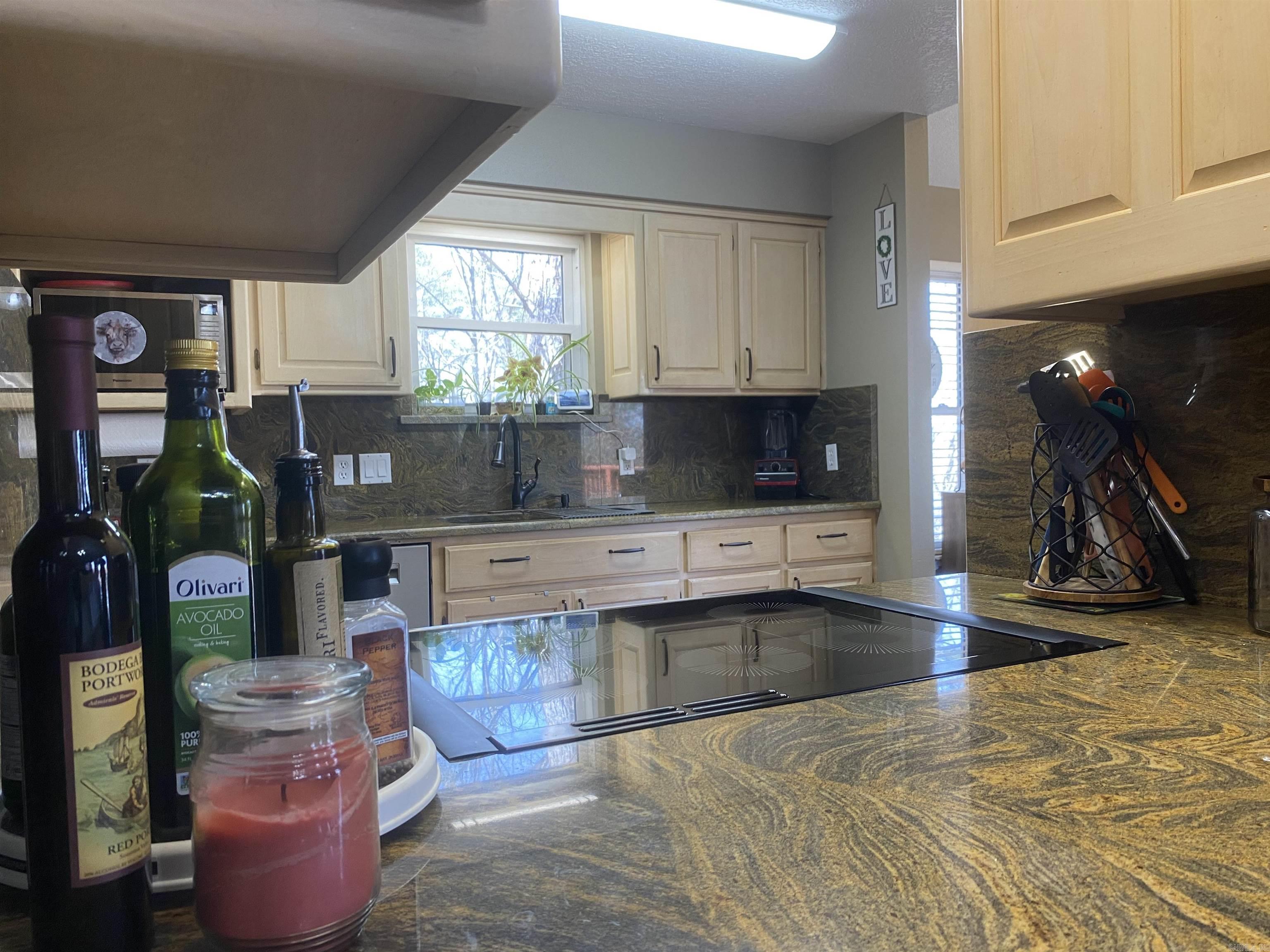 18  Alicante  Hot Springs Village, AR