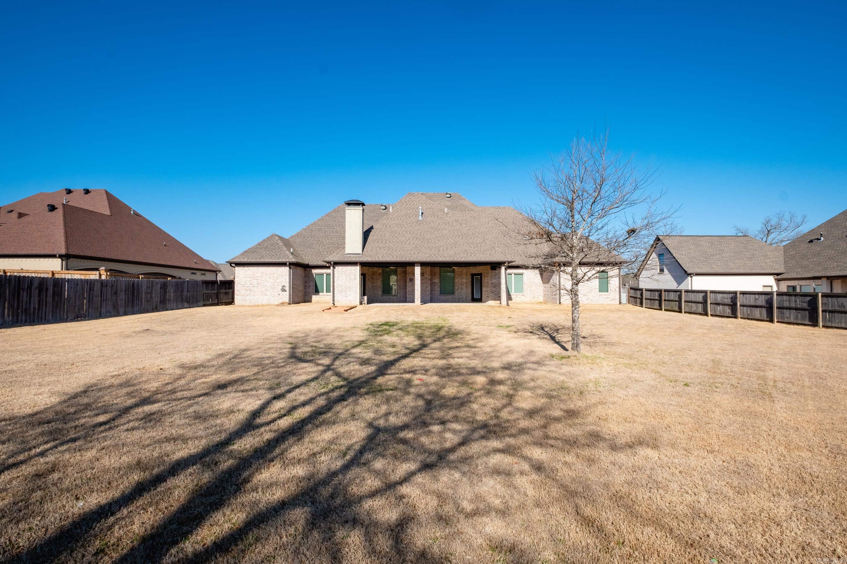7011  Westshore  Benton, AR