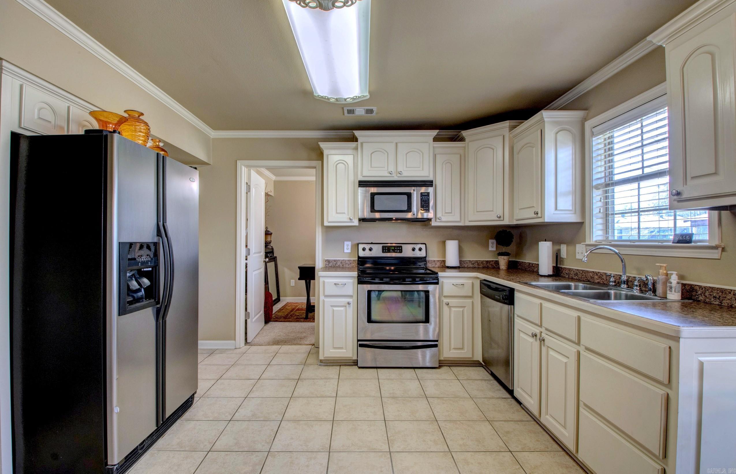 205  Hidden Meadows  Benton, AR