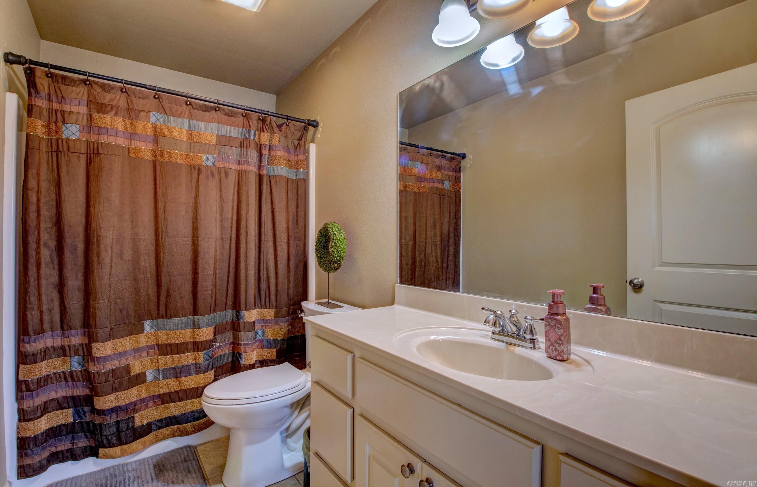 205  Hidden Meadows  Benton, AR