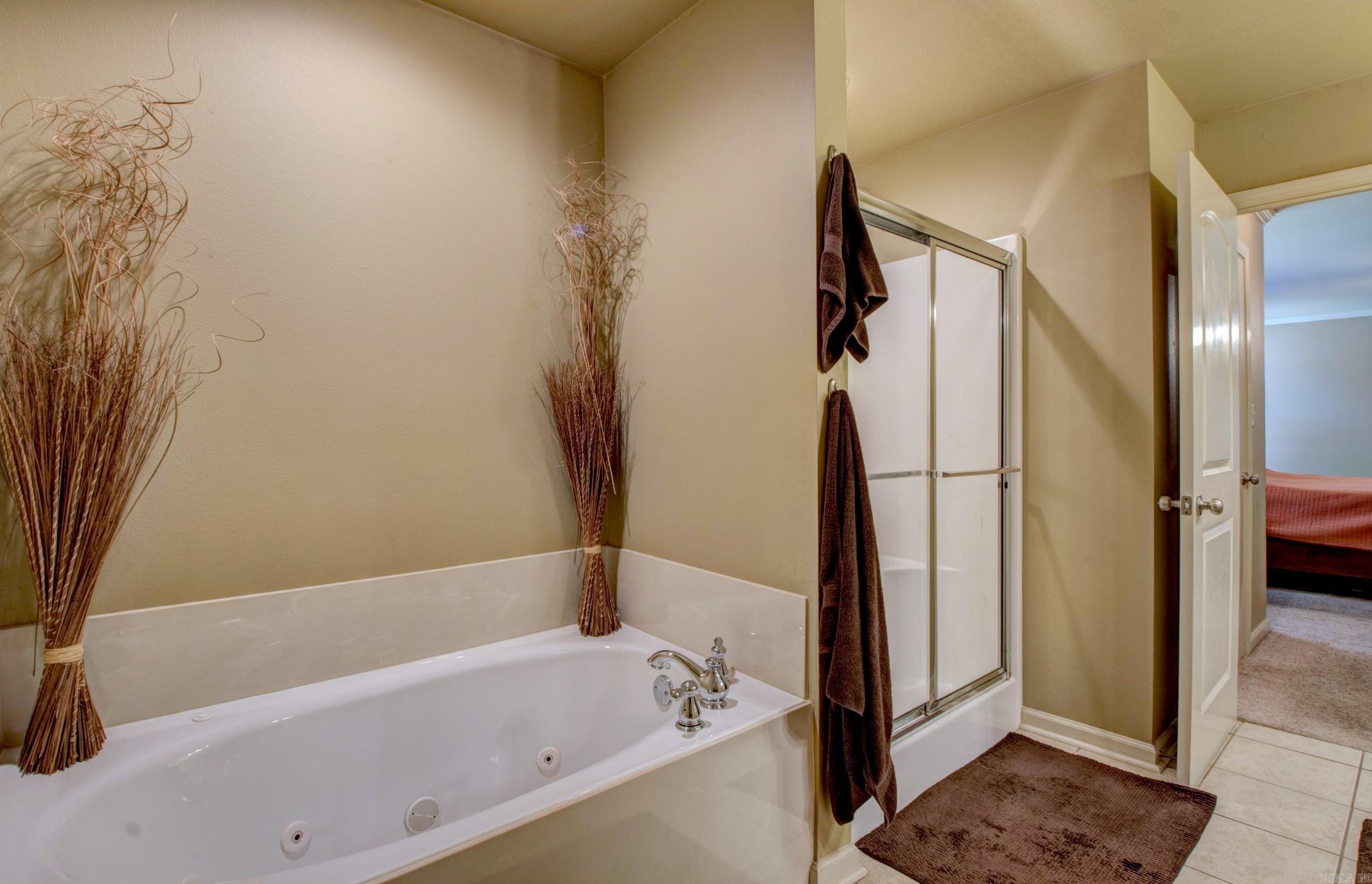 205  Hidden Meadows  Benton, AR