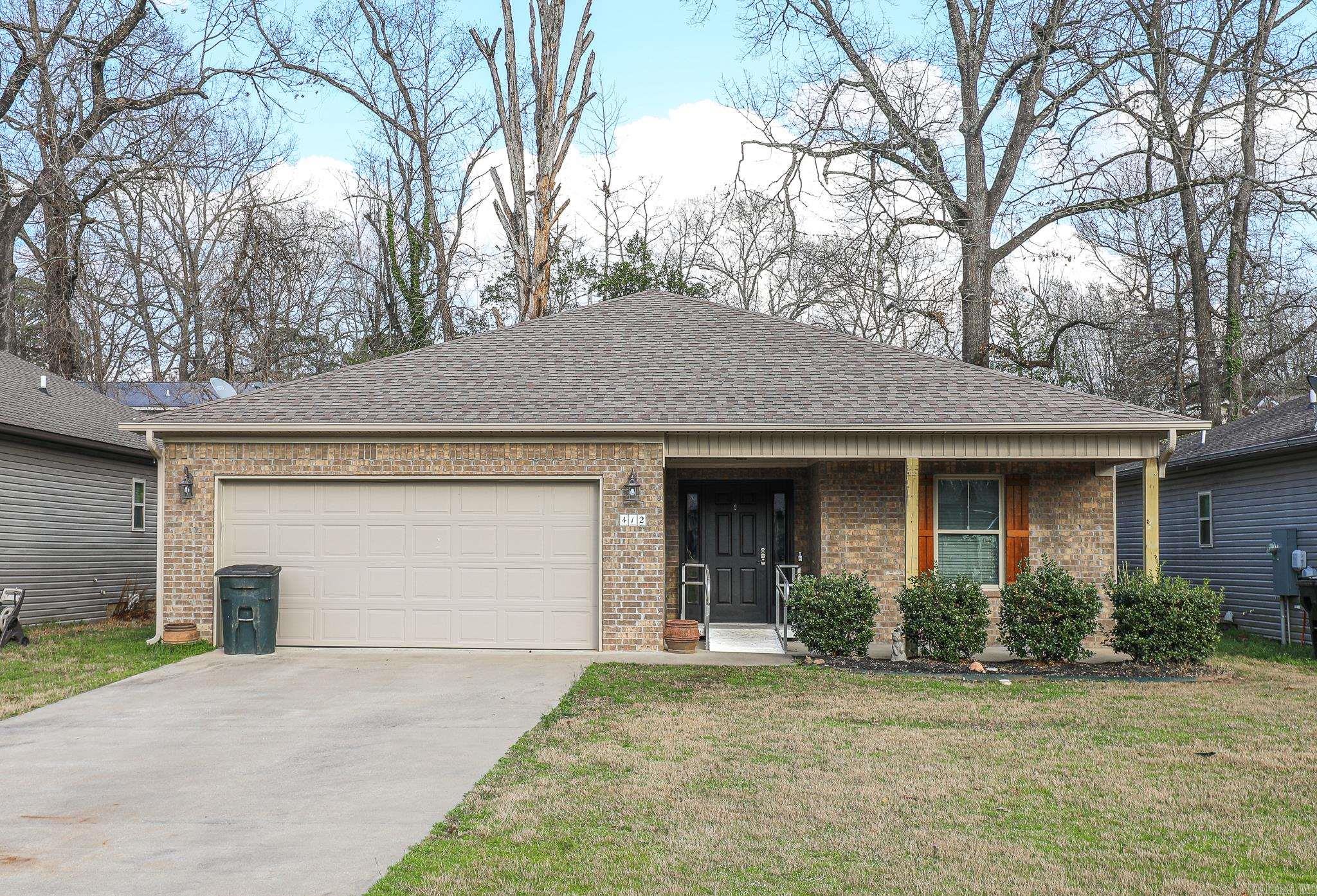 412 S Shady Ln  Benton, AR