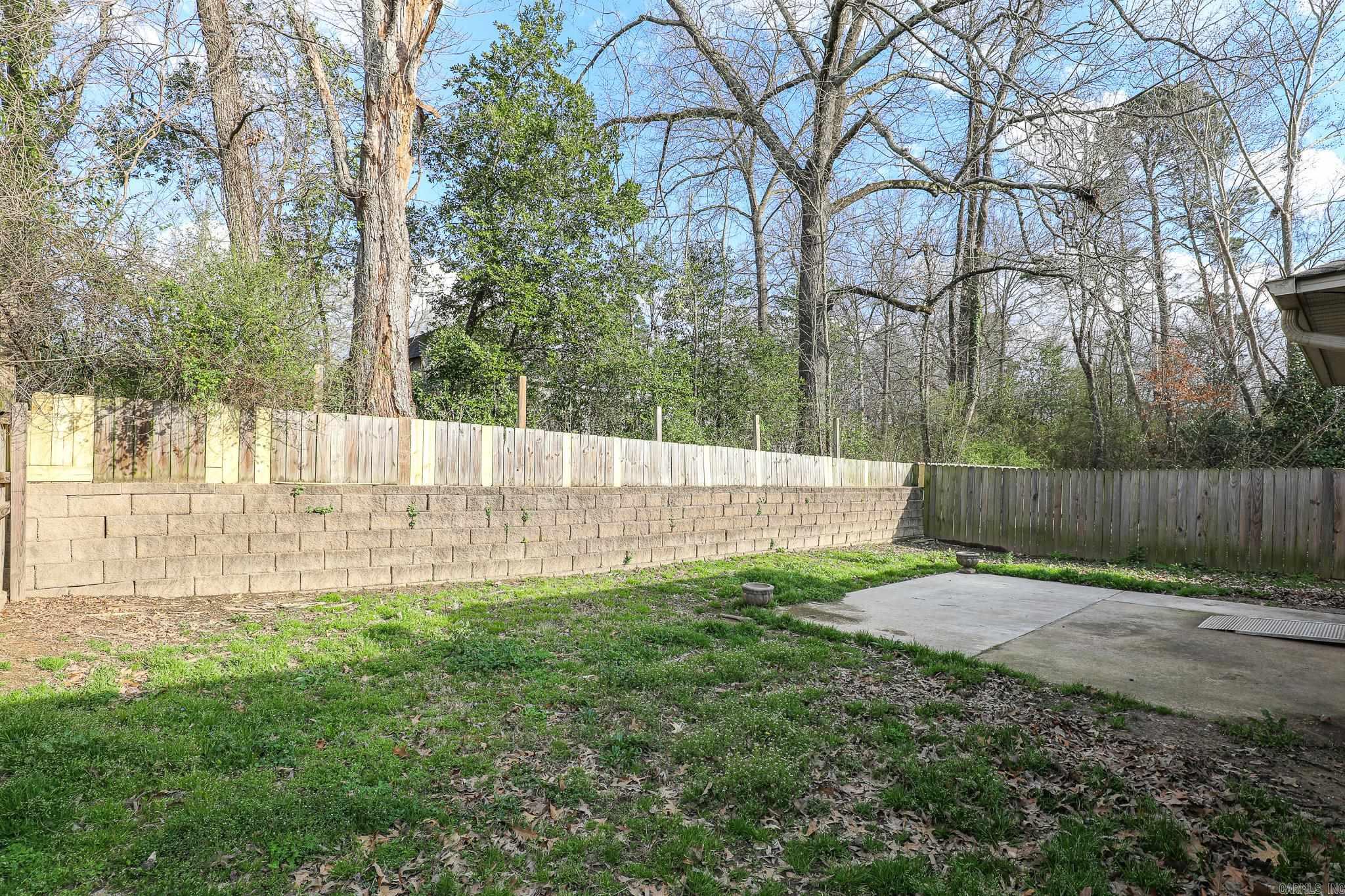 412 S Shady Ln  Benton, AR
