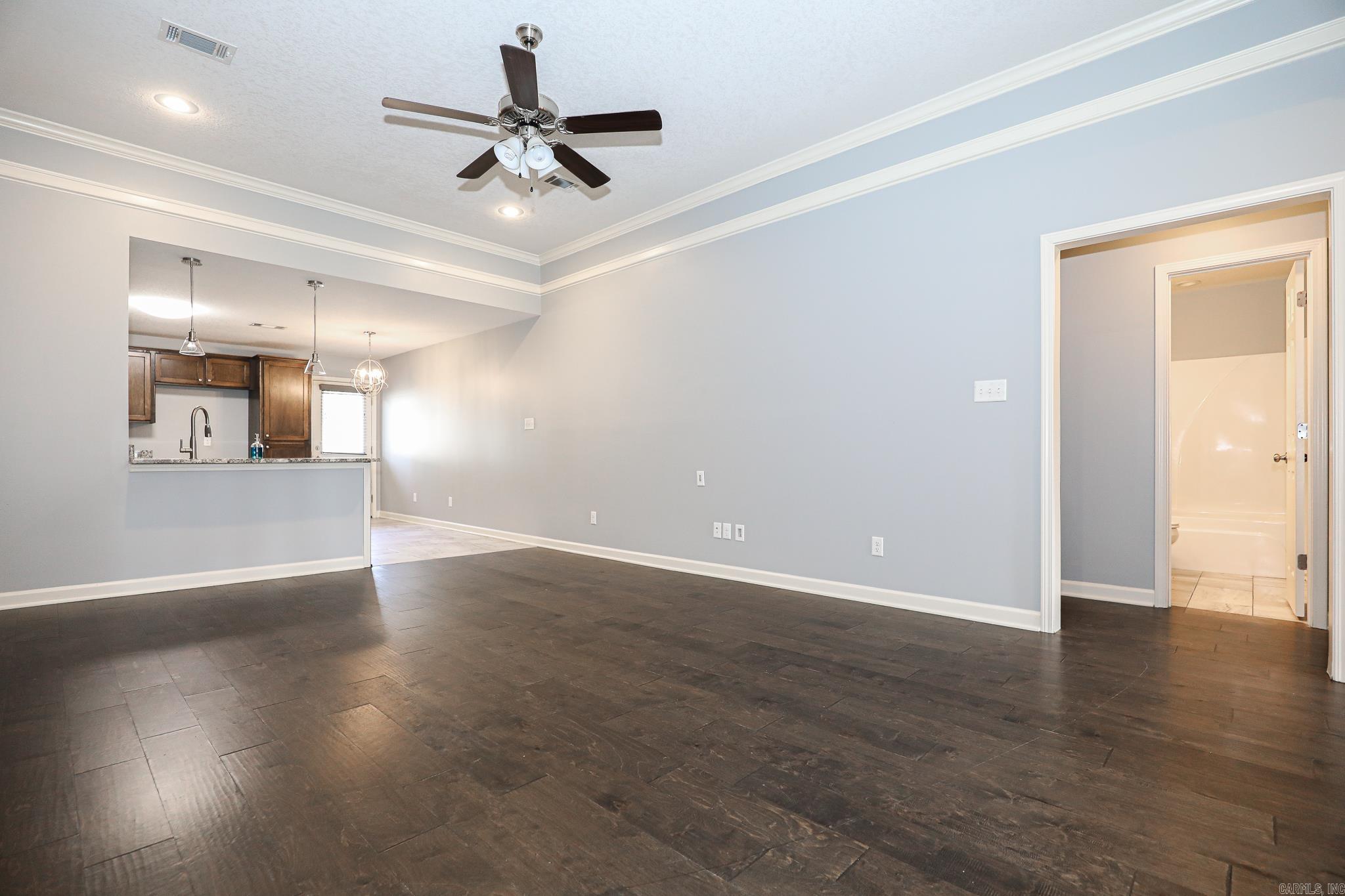 412 S Shady Ln  Benton, AR