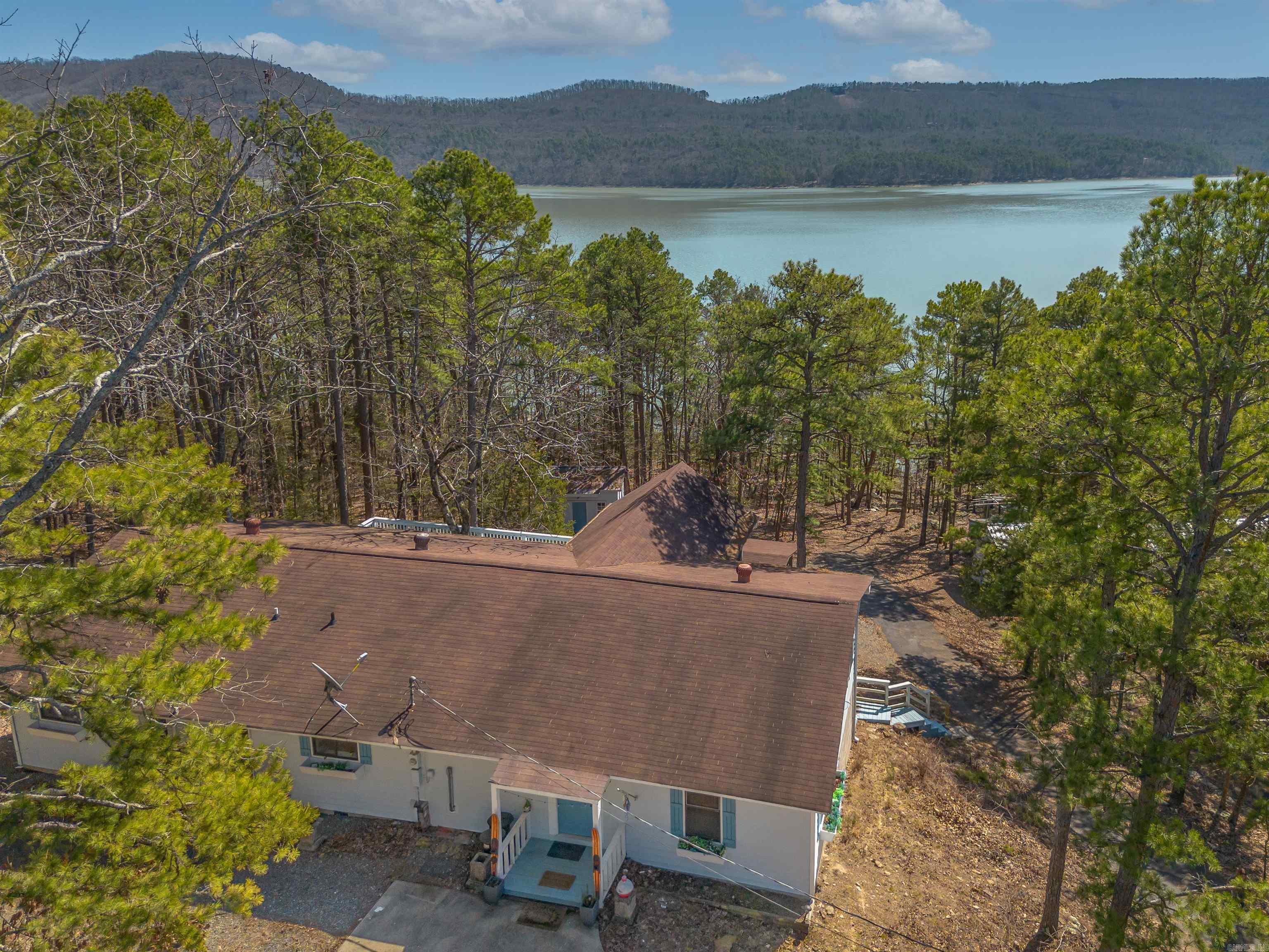 554  Emerald Cove  Shirley, AR