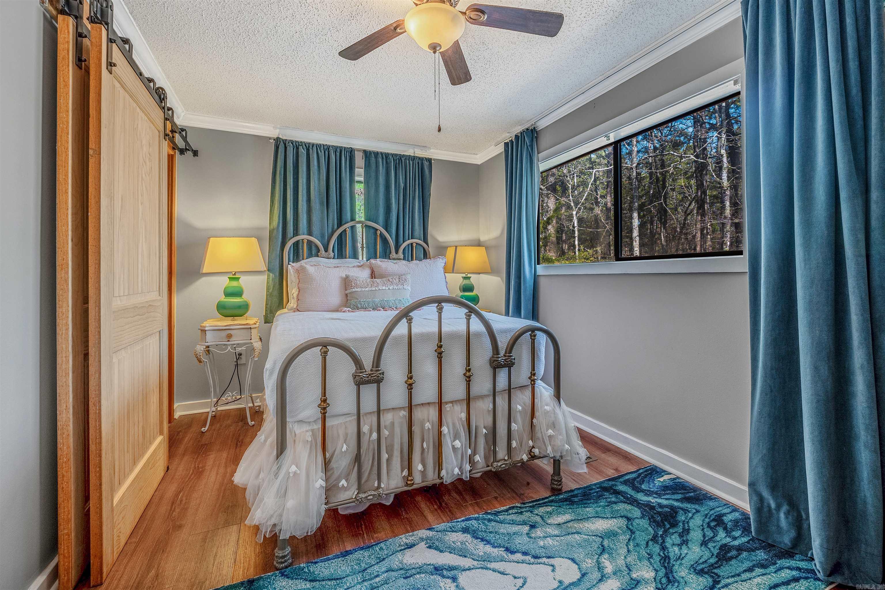 554  Emerald Cove  Shirley, AR