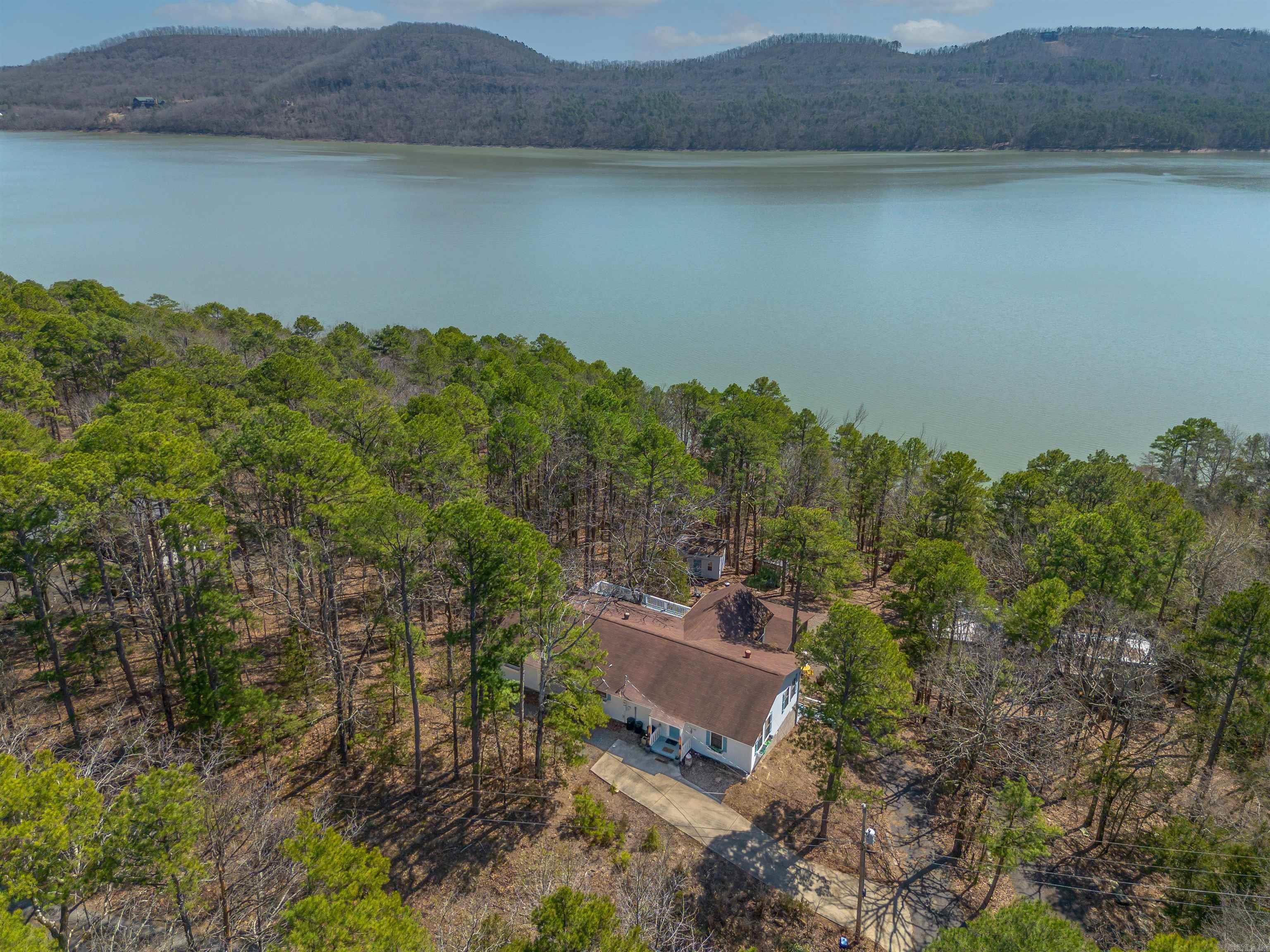 554  Emerald Cove  Shirley, AR