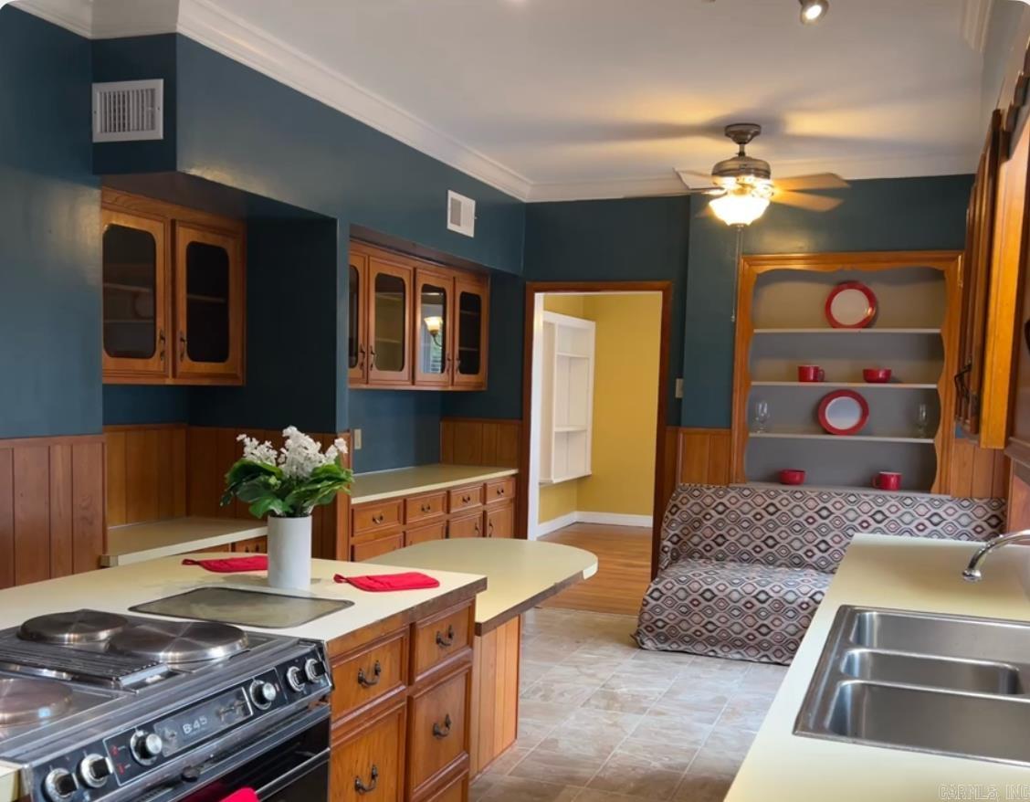 604 E 10th Street El Dorado, AR 71730