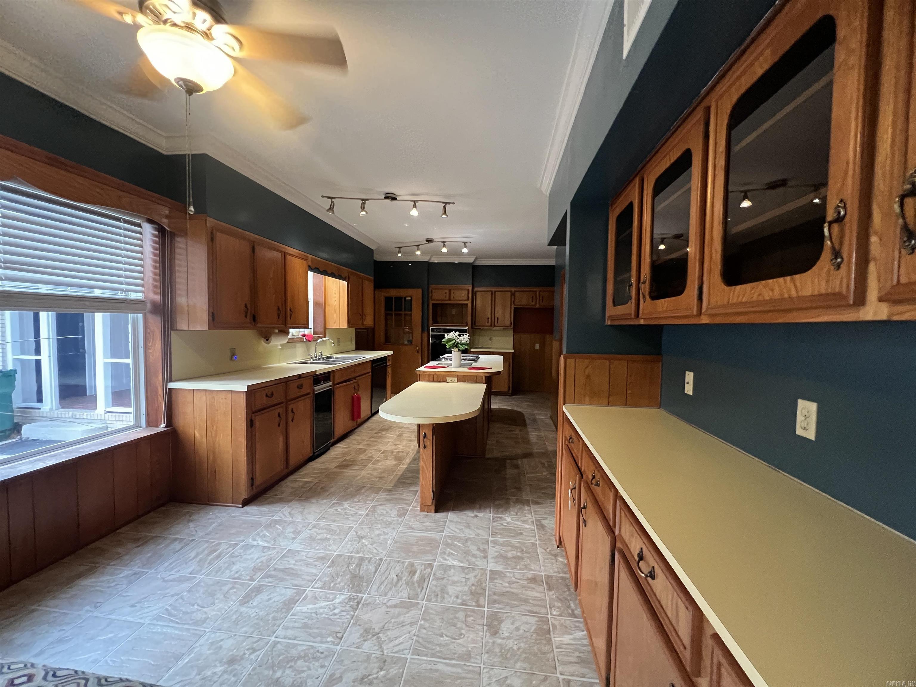 604 E 10th Street El Dorado, AR 71730